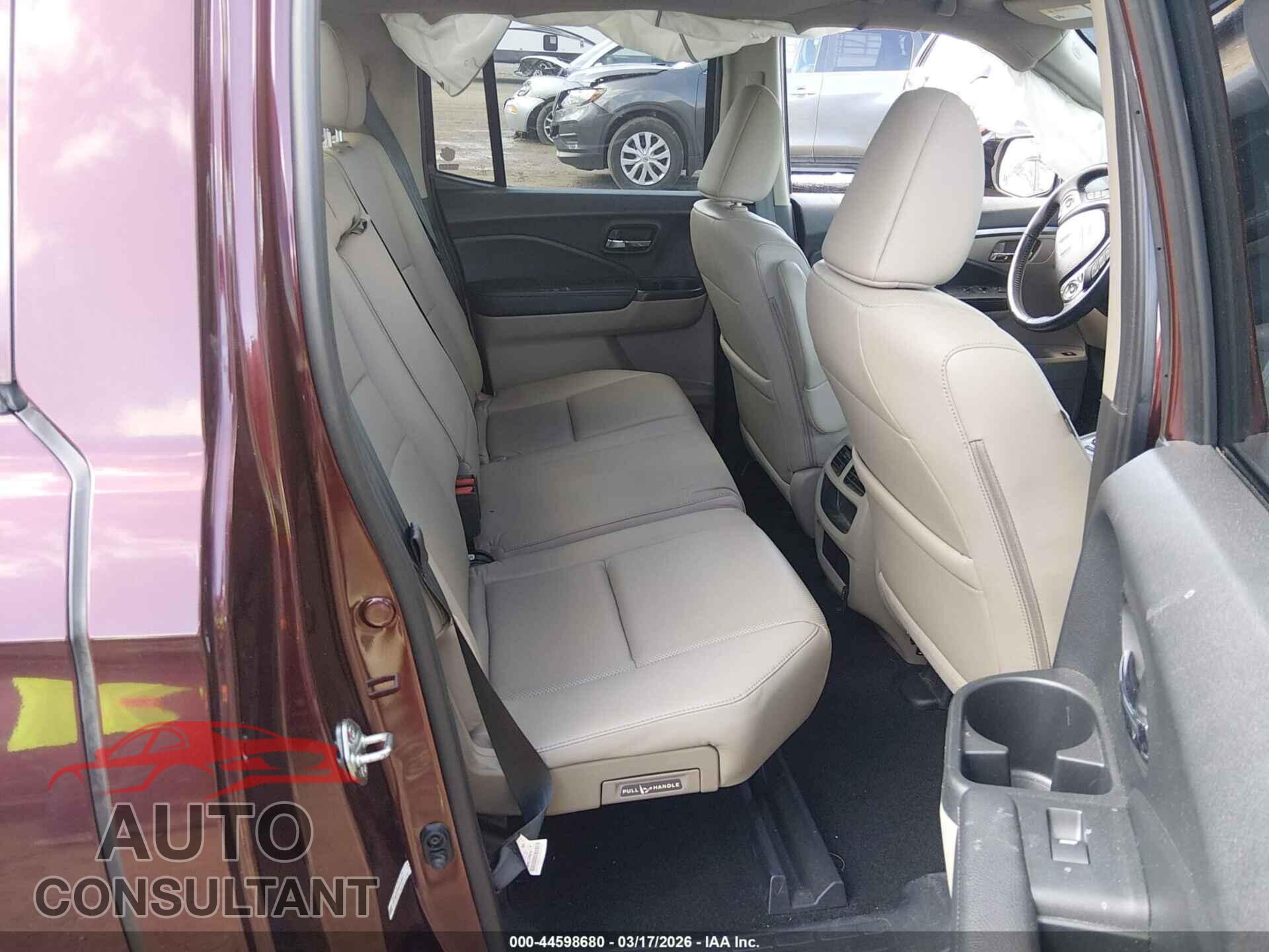 HONDA RIDGELINE 2017 - 5FPYK2F64HB011303
