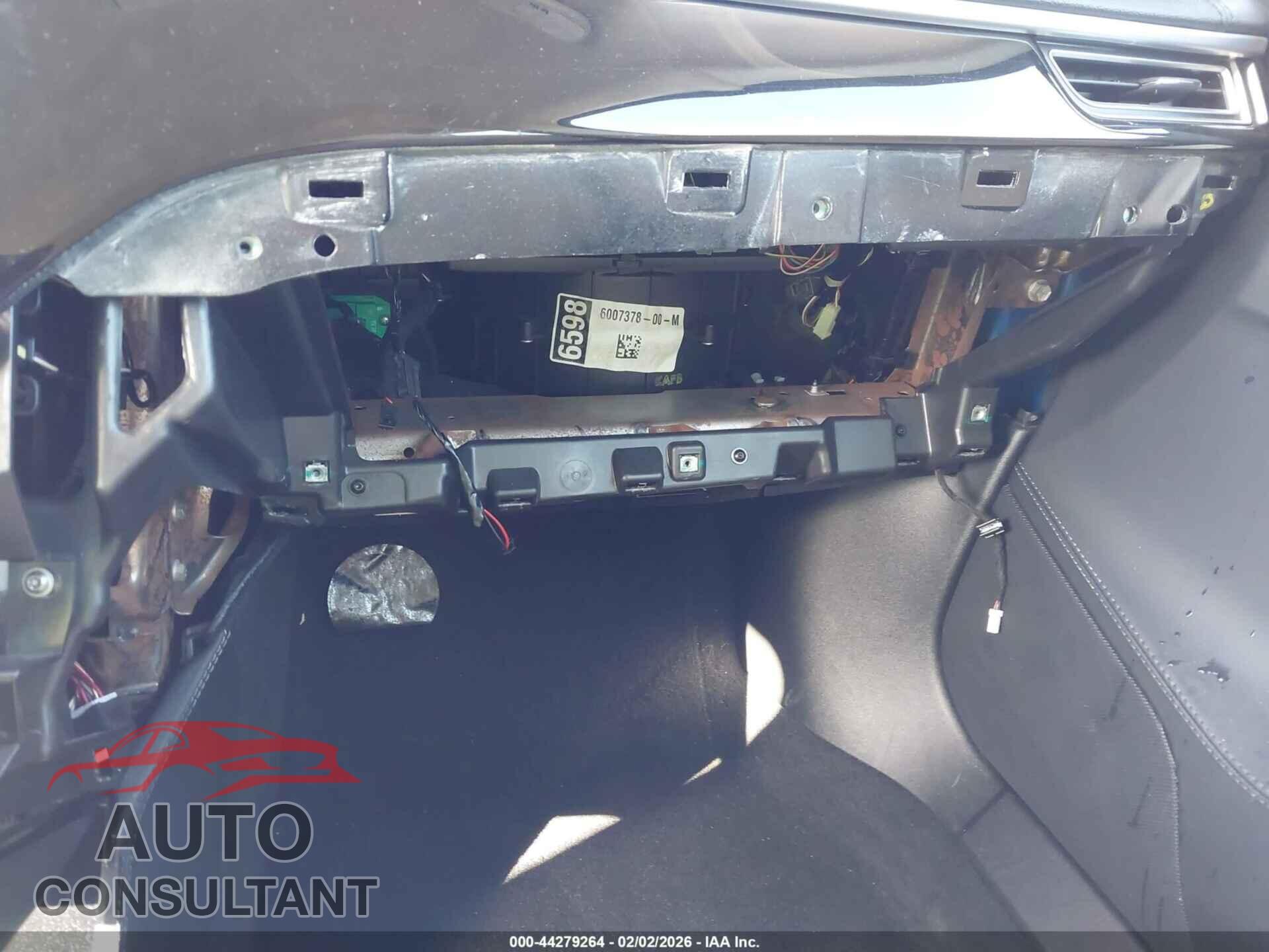 TESLA MODEL S 2015 - 5YJSA1S13FF099117