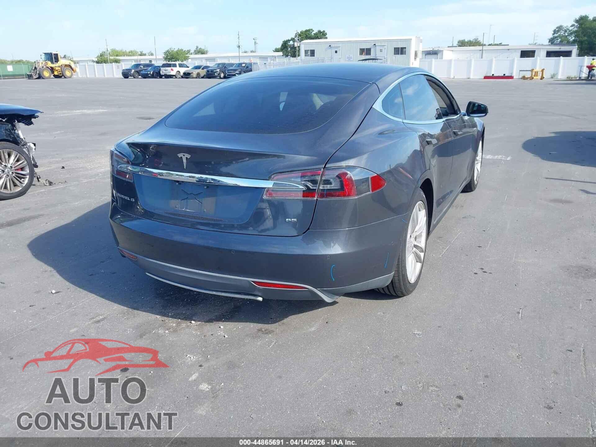 TESLA MODEL S 2014 - 5YJSA1H18EFP60758