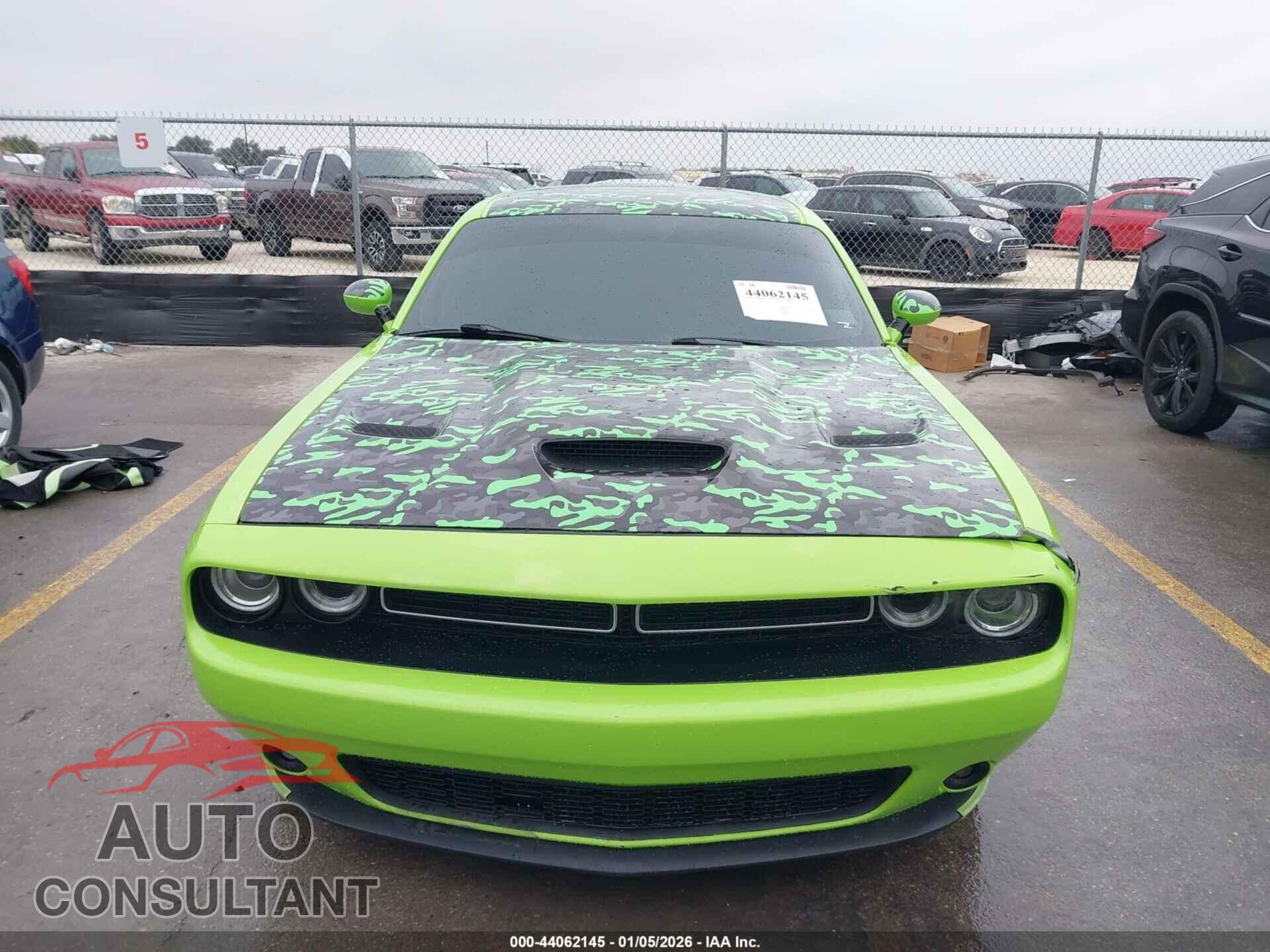 DODGE CHALLENGER 2015 - 2C3CDZAT3FH767770
