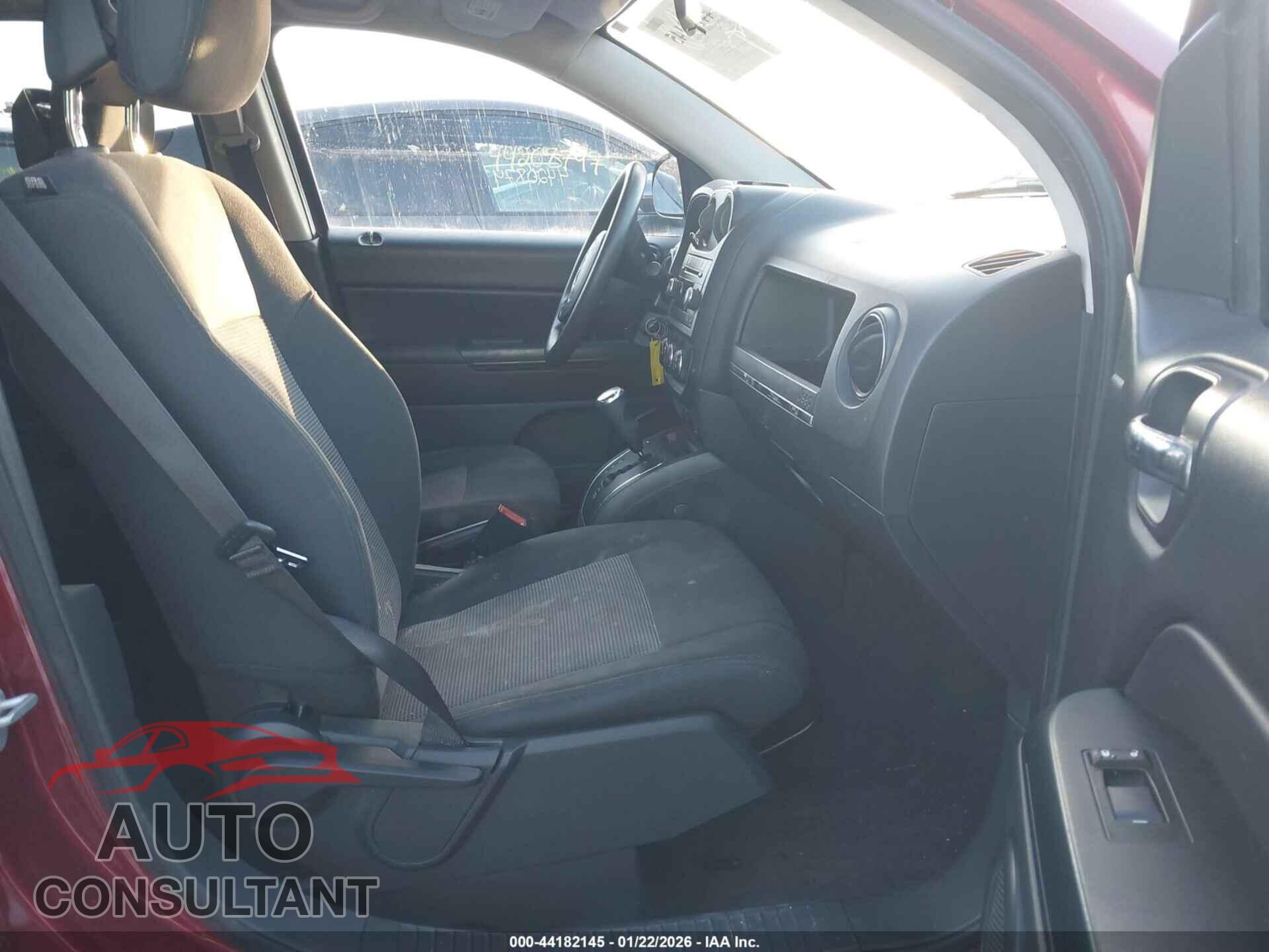 JEEP COMPASS 2014 - 1C4NJCBA9ED573067