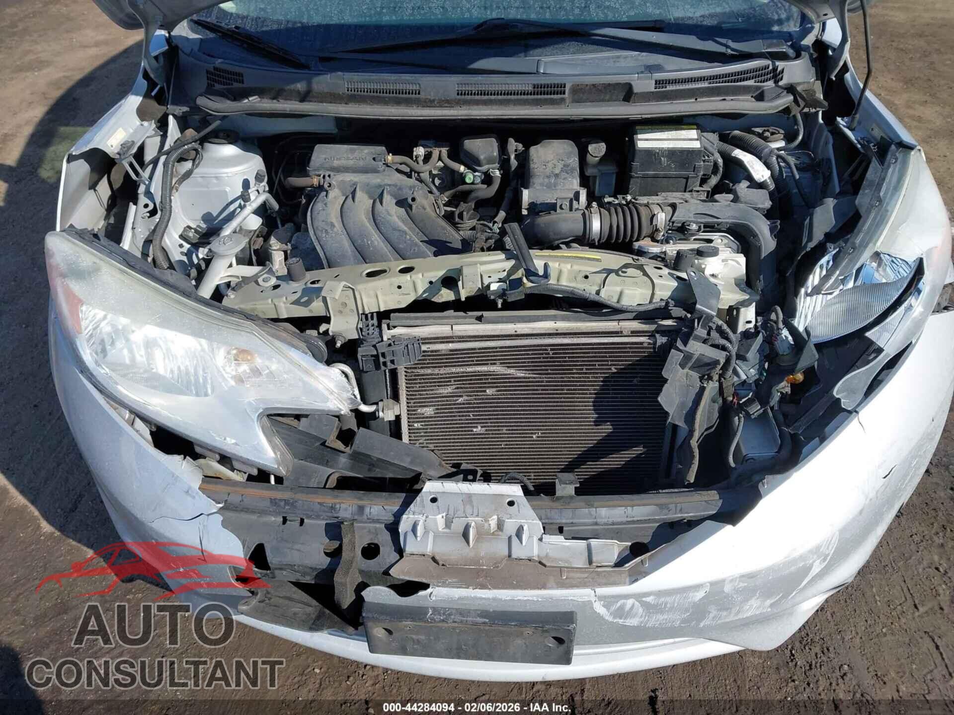 NISSAN VERSA NOTE 2015 - 3N1CE2CP9FL427968