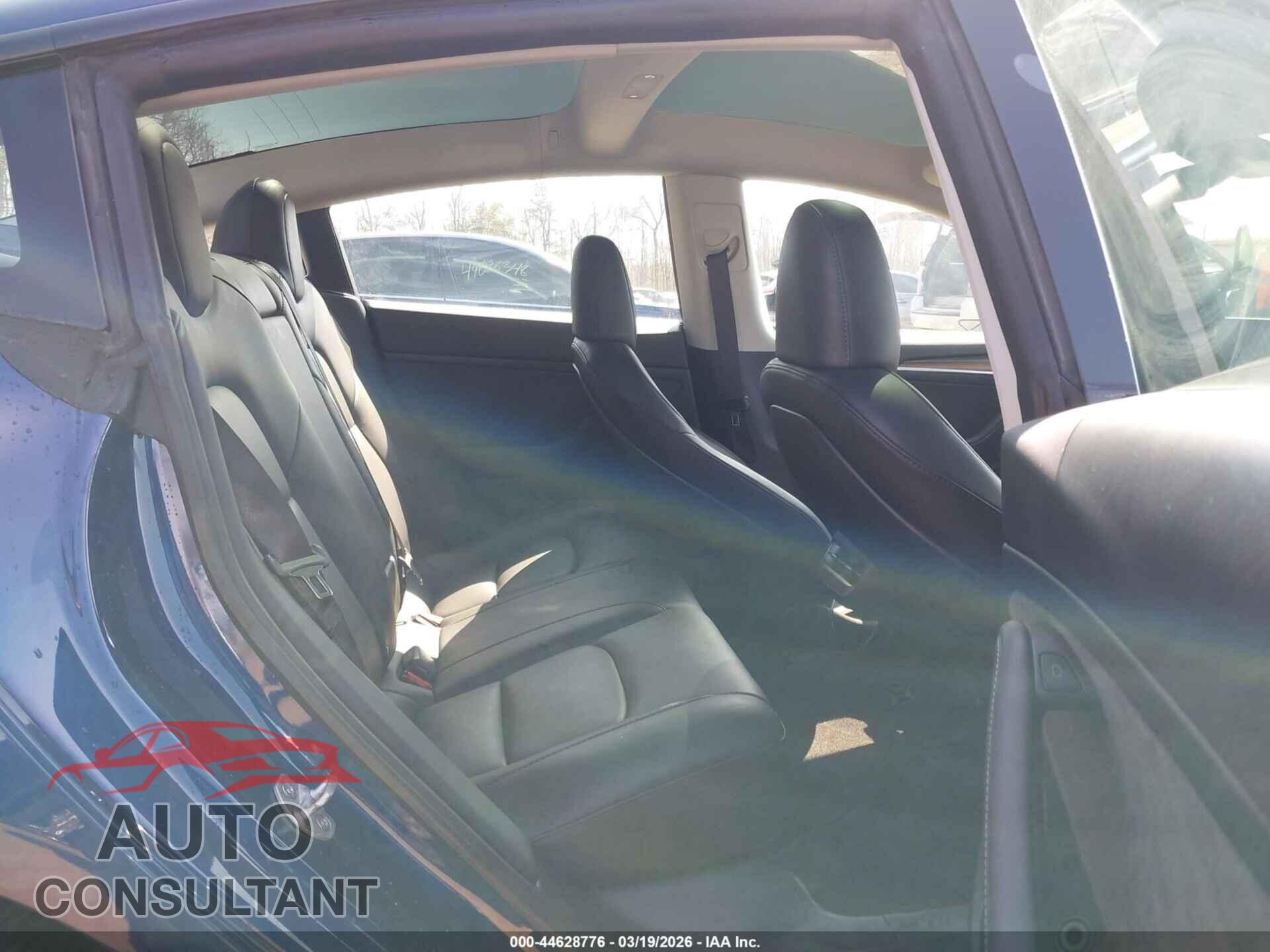 TESLA MODEL 3 2023 - 5YJ3E1EA0PF499996