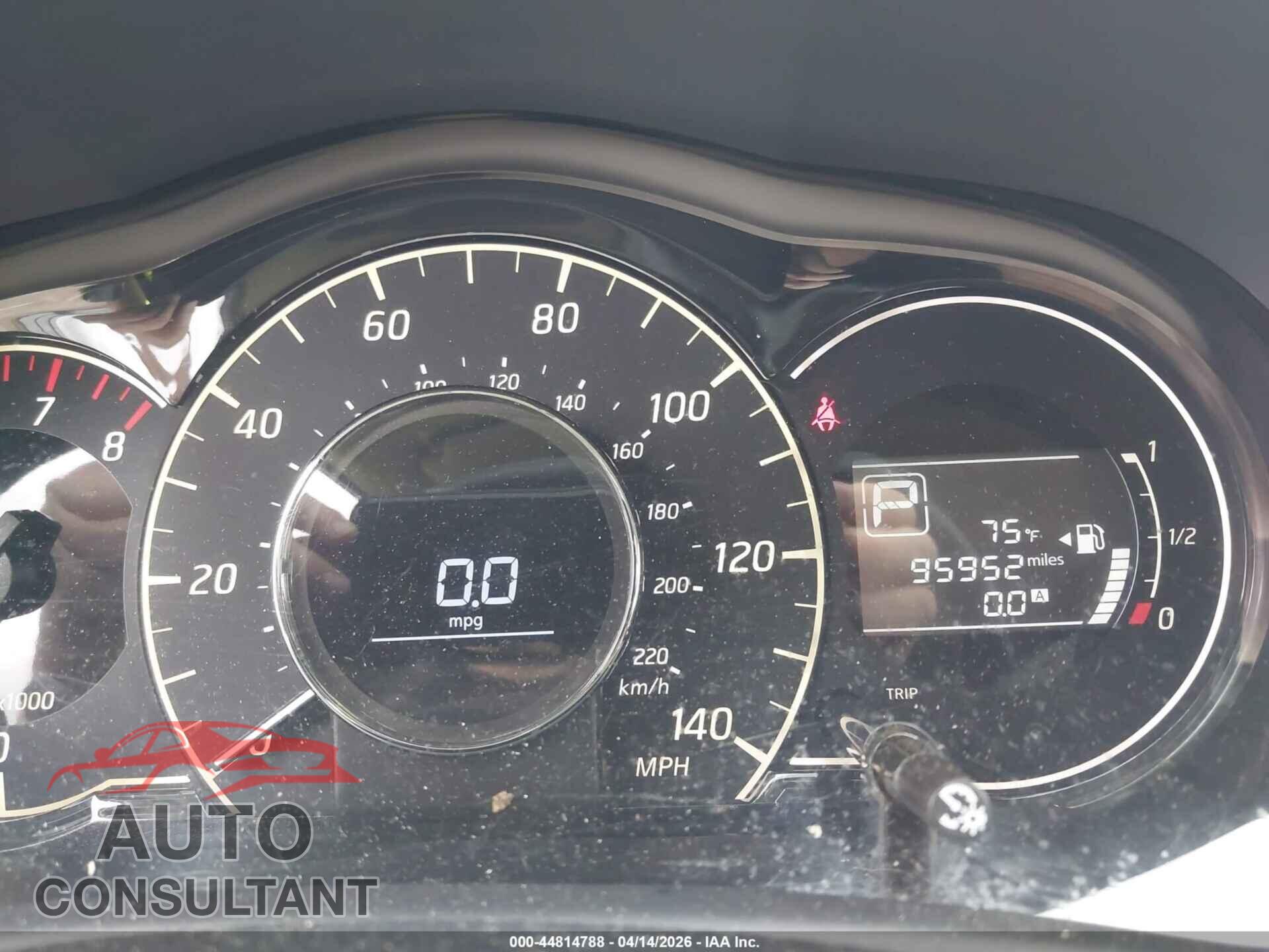 NISSAN VERSA NOTE 2015 - 3N1CE2CP2FL419629