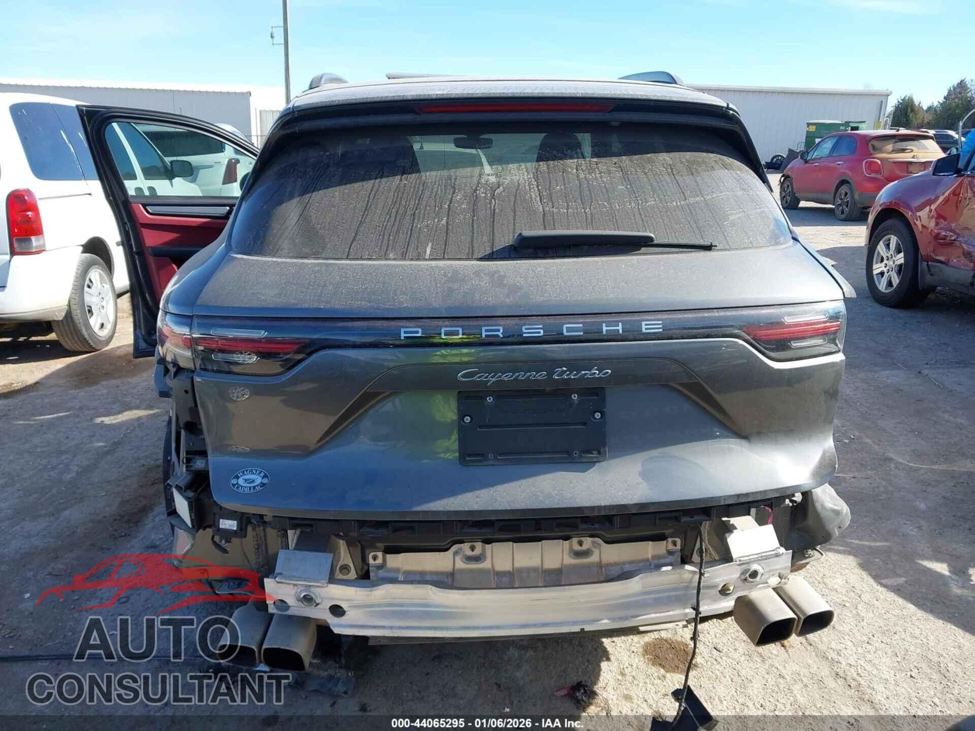 PORSCHE CAYENNE 2019 - WP1AF2AY5KDA80649