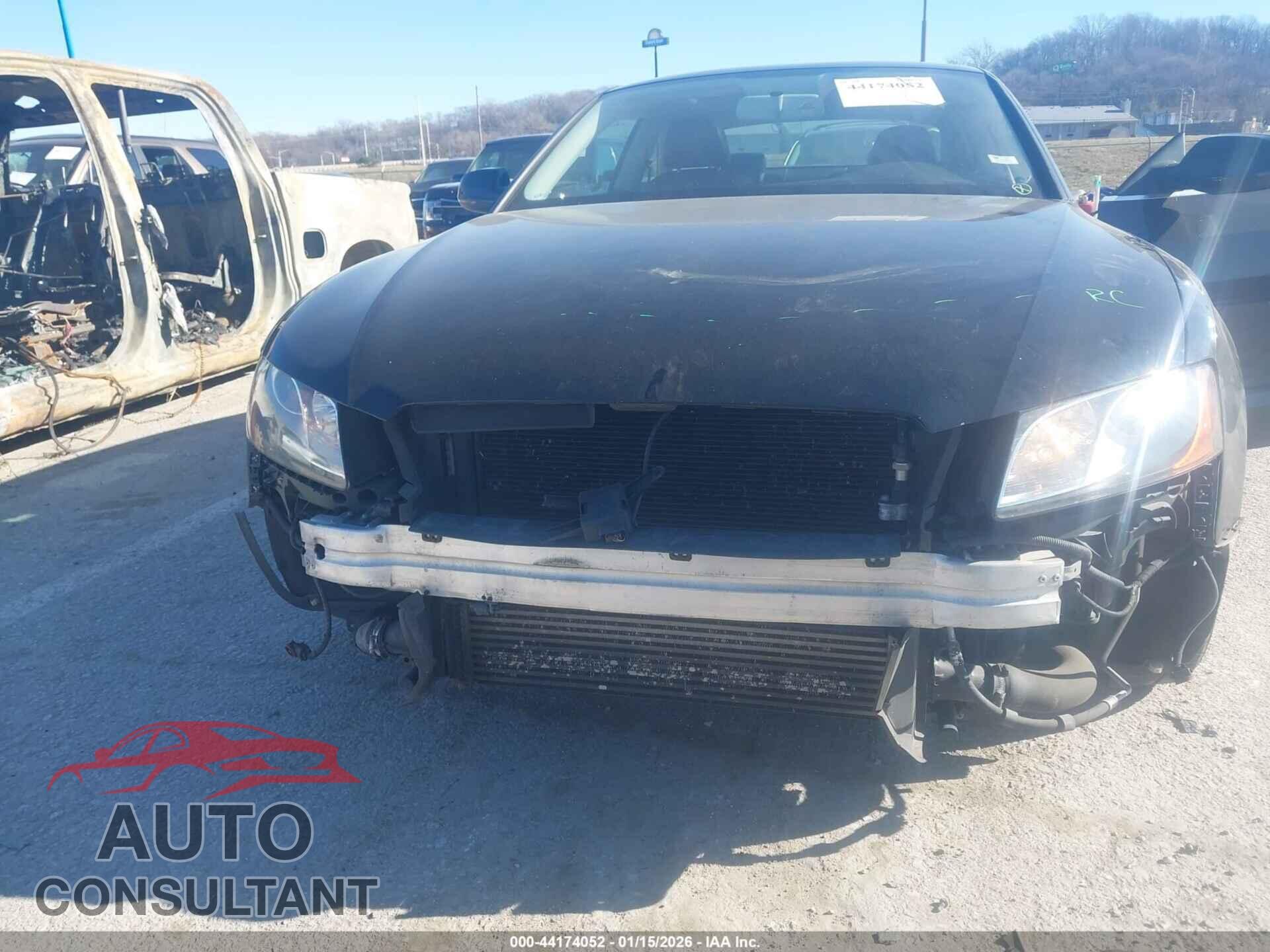 AUDI A5 2011 - WAUCFAFR0BA026180