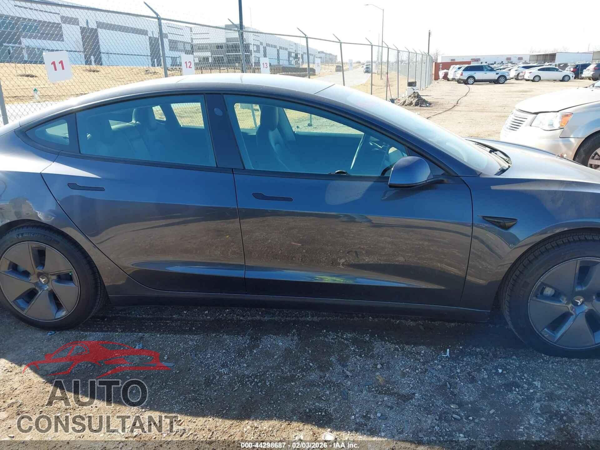 TESLA MODEL 3 2021 - 5YJ3E1EA7MF848356