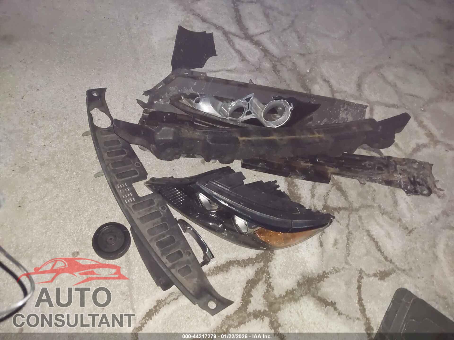 KIA SORENTO 2011 - 5XYKT3A19BG102791