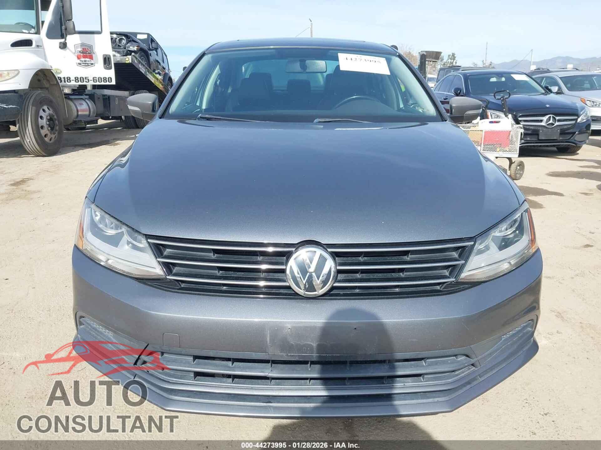 VOLKSWAGEN JETTA 2017 - 3VWDB7AJ6HM206280