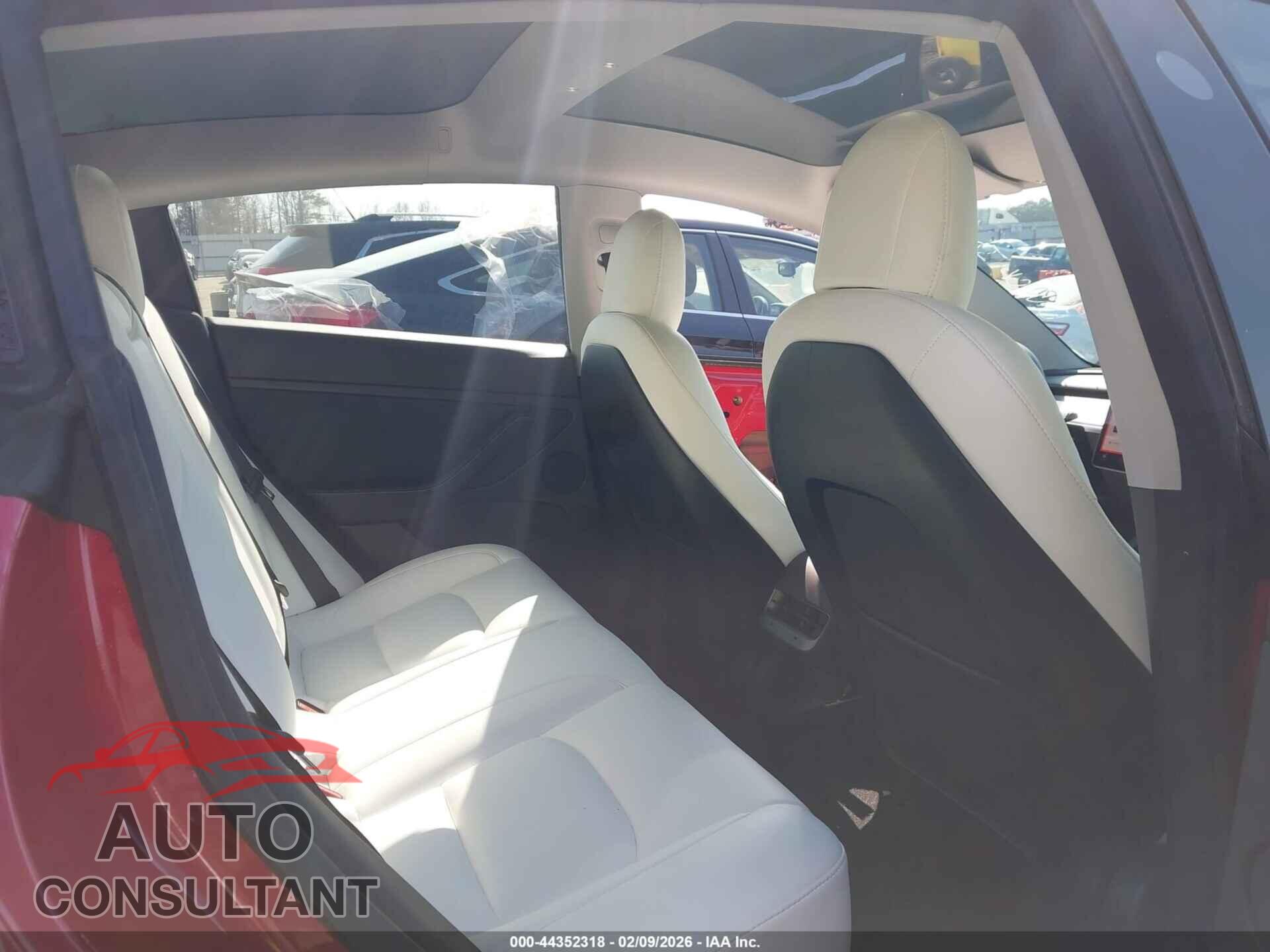 TESLA MODEL 3 2021 - 5YJ3E1EA8MF978260