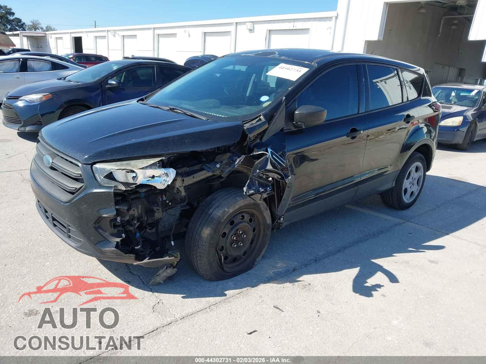 FORD ESCAPE 2018 - 1FMCU0F74JUB05183