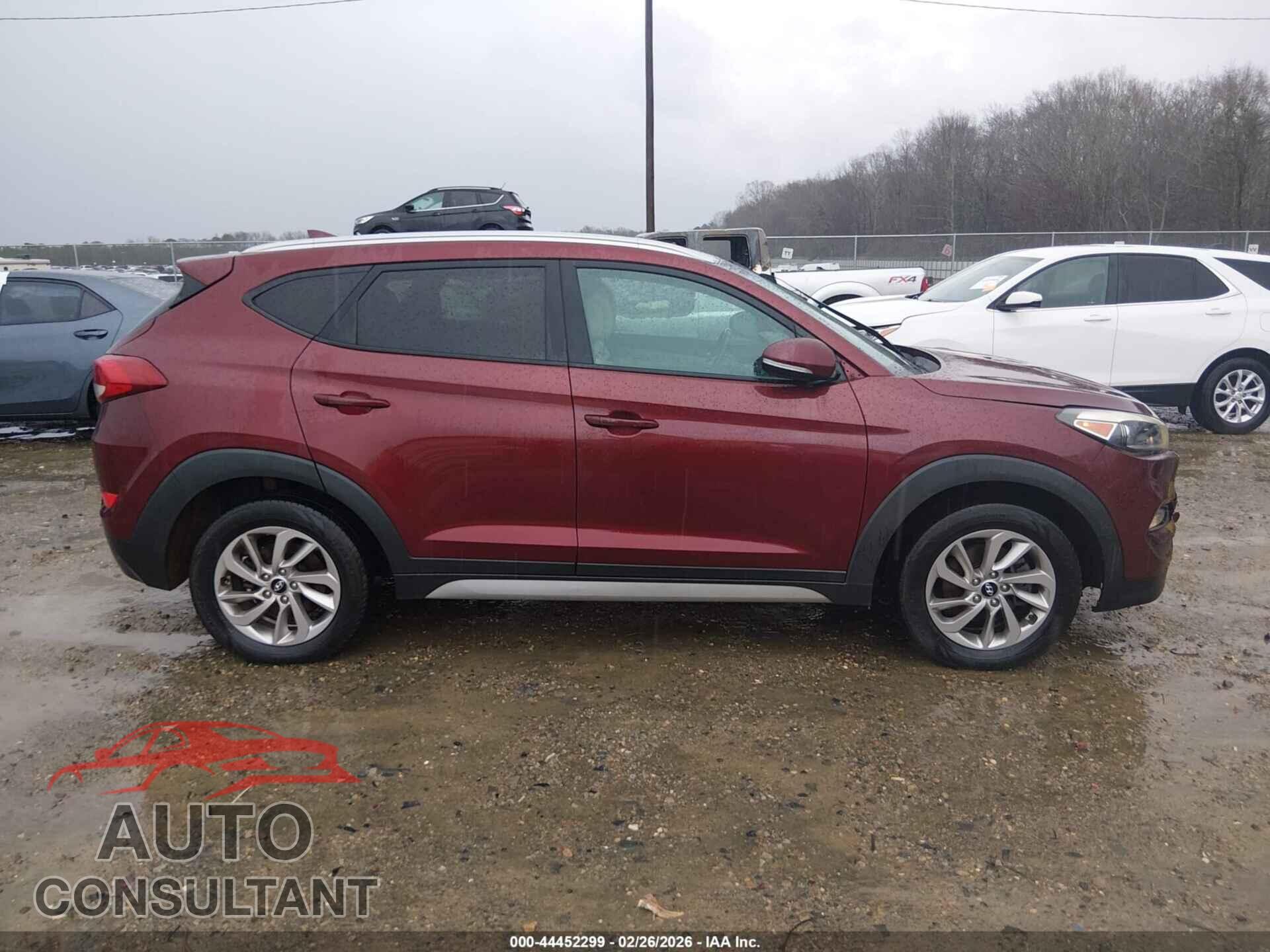 HYUNDAI TUCSON 2017 - KM8J3CA47HU425942
