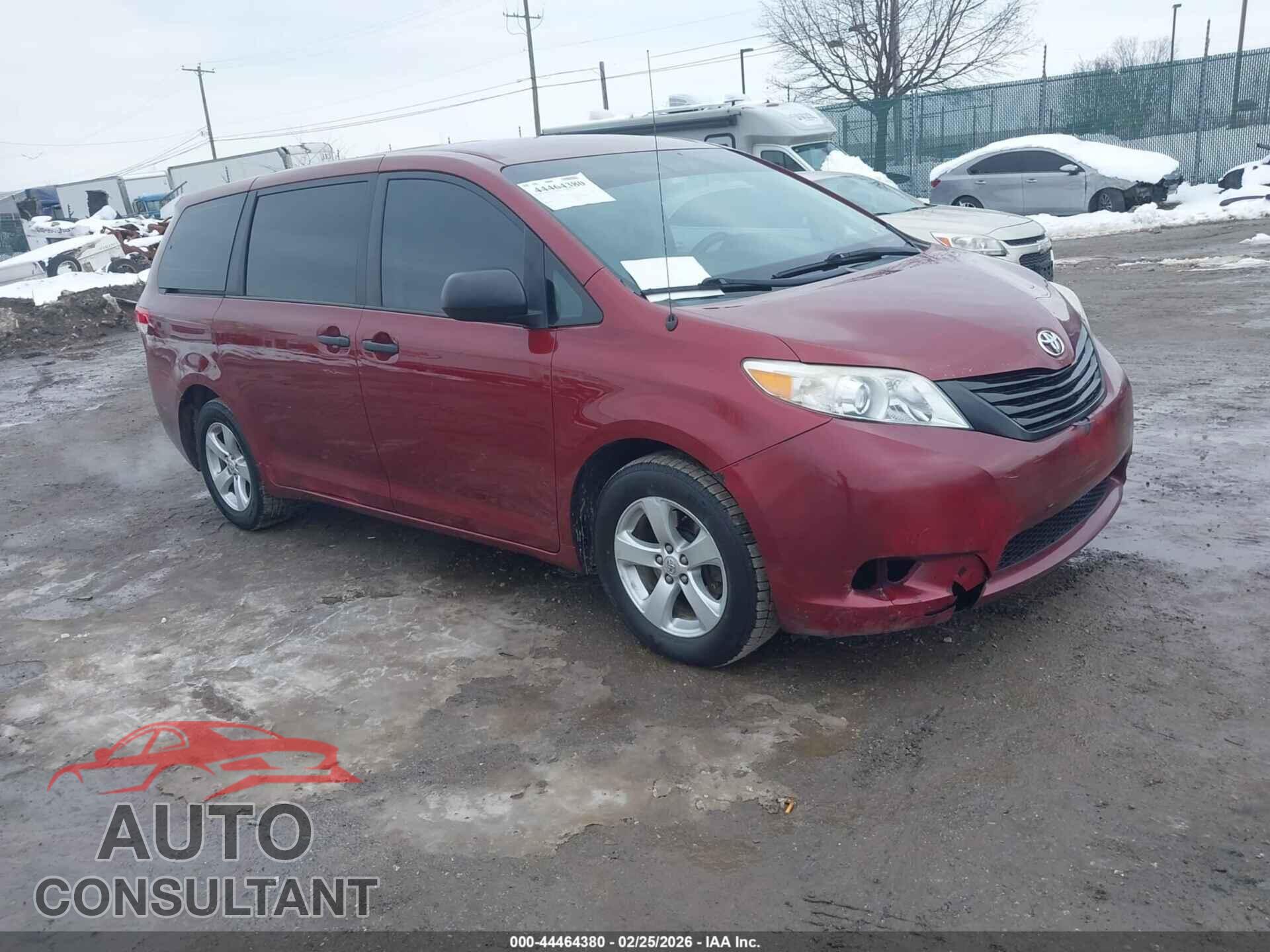 TOYOTA SIENNA 2011 - 5TDKA3DC0BS003394