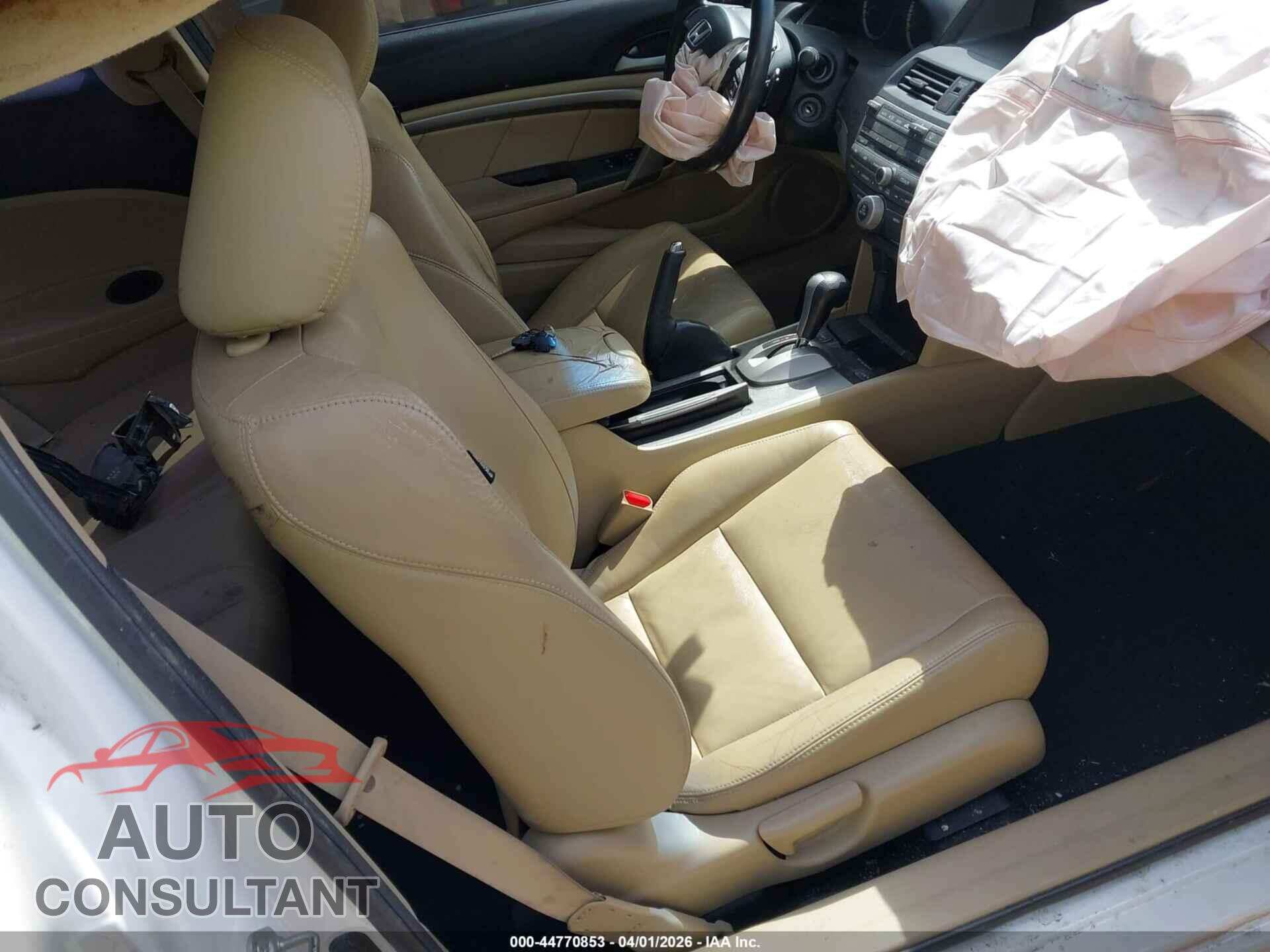 HONDA ACCORD 2012 - 1HGCS2B81CA001325