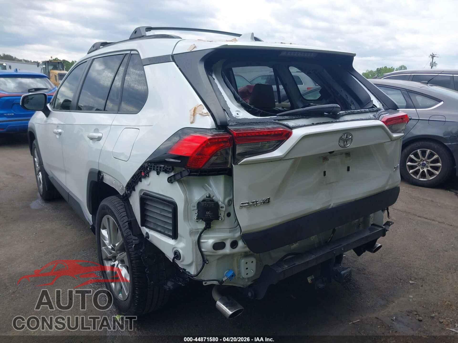TOYOTA RAV4 2023 - JTMC1RFVXPD100904