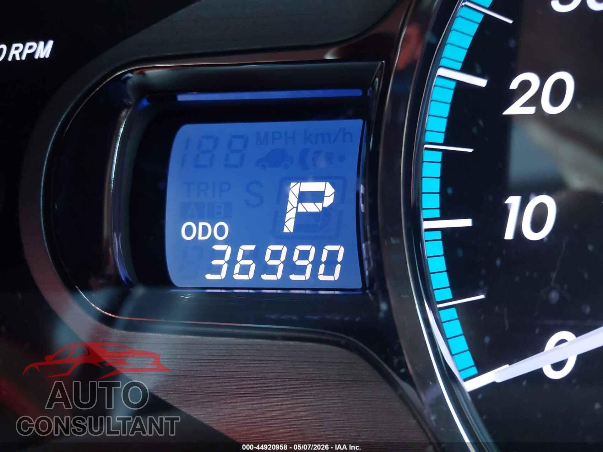 TOYOTA SIENNA 2011 - 5TDYK3DC0BS020770