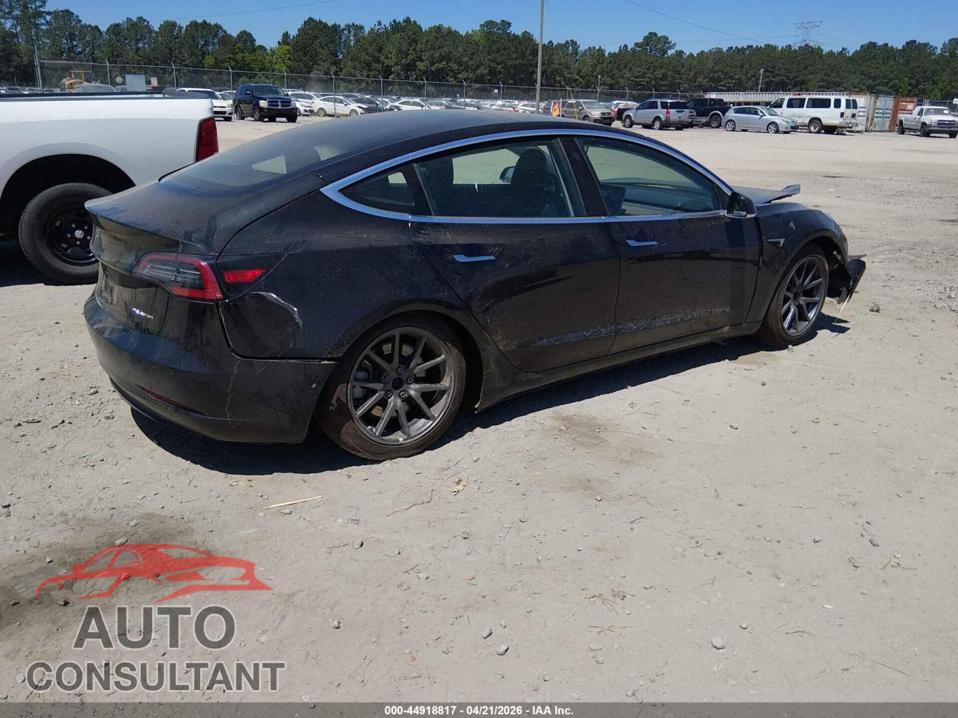 TESLA MODEL 3 2018 - 5YJ3E1EB9JF089682