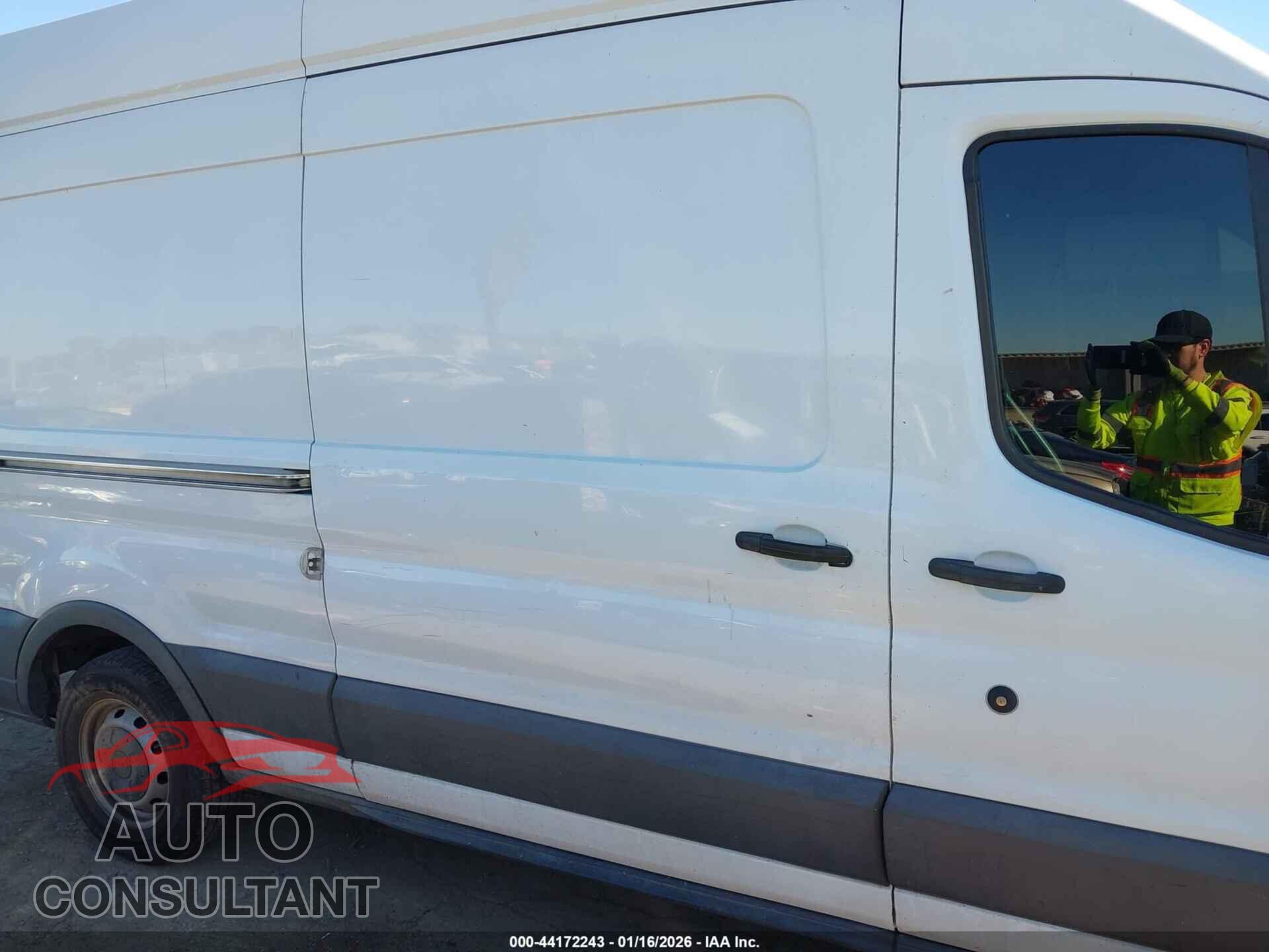 FORD TRANSIT-350 2017 - 1FTBW2XM0HKB04032