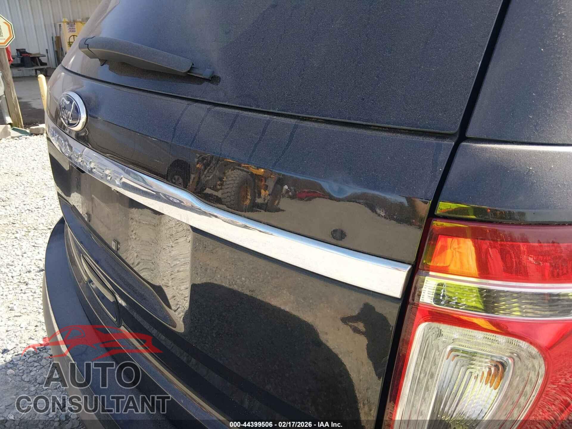 FORD EXPLORER 2013 - 1FM5K7F86DGA55180