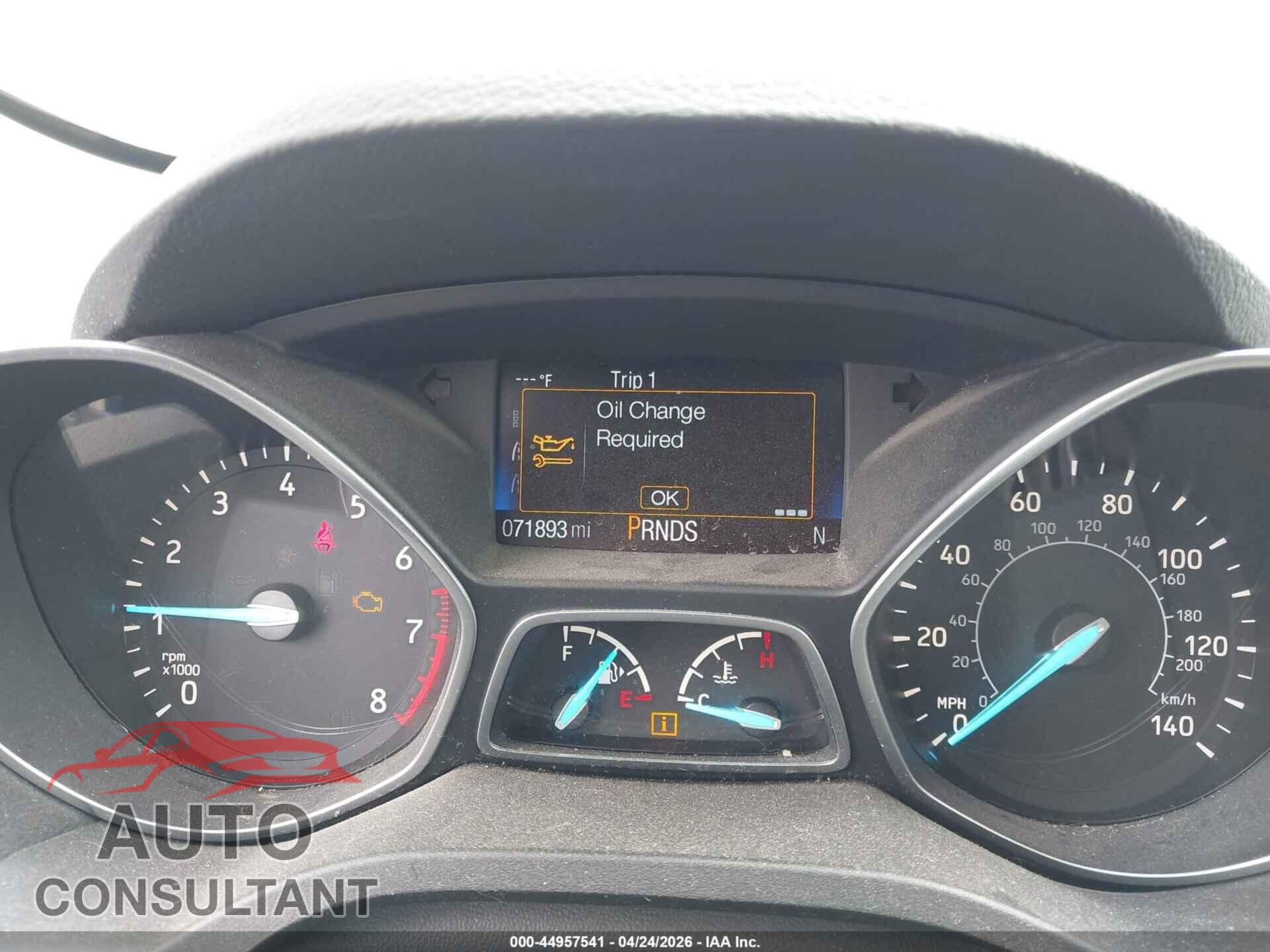 FORD ESCAPE 2017 - 1FMCU9G97HUB43019