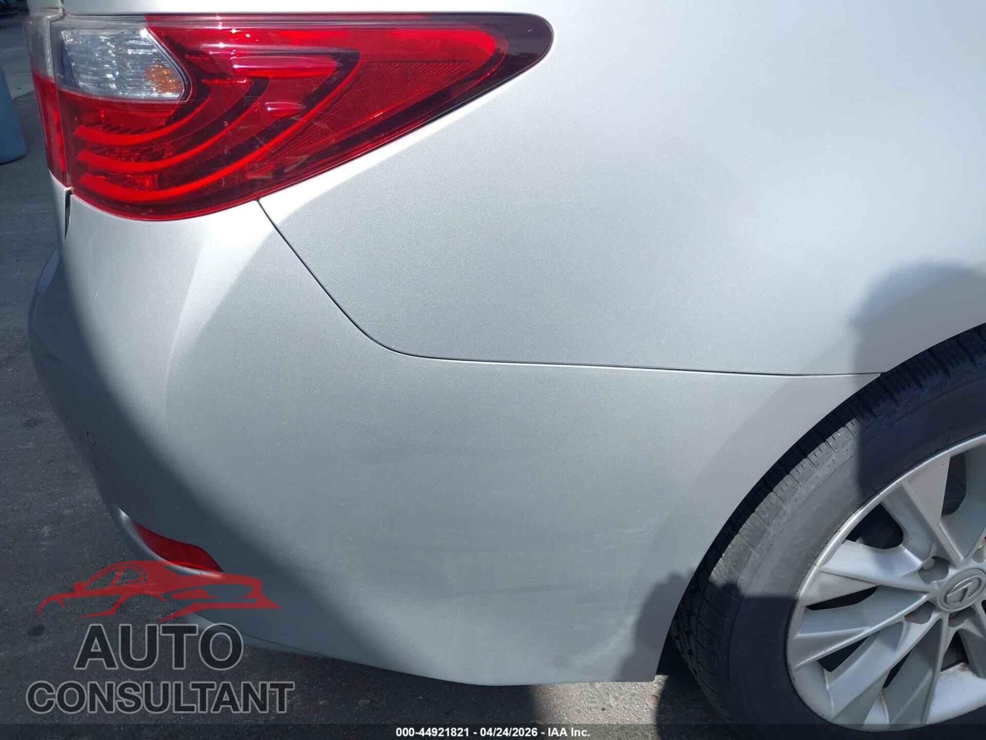 LEXUS ES 300H 2013 - JTHBW1GG8D2022739