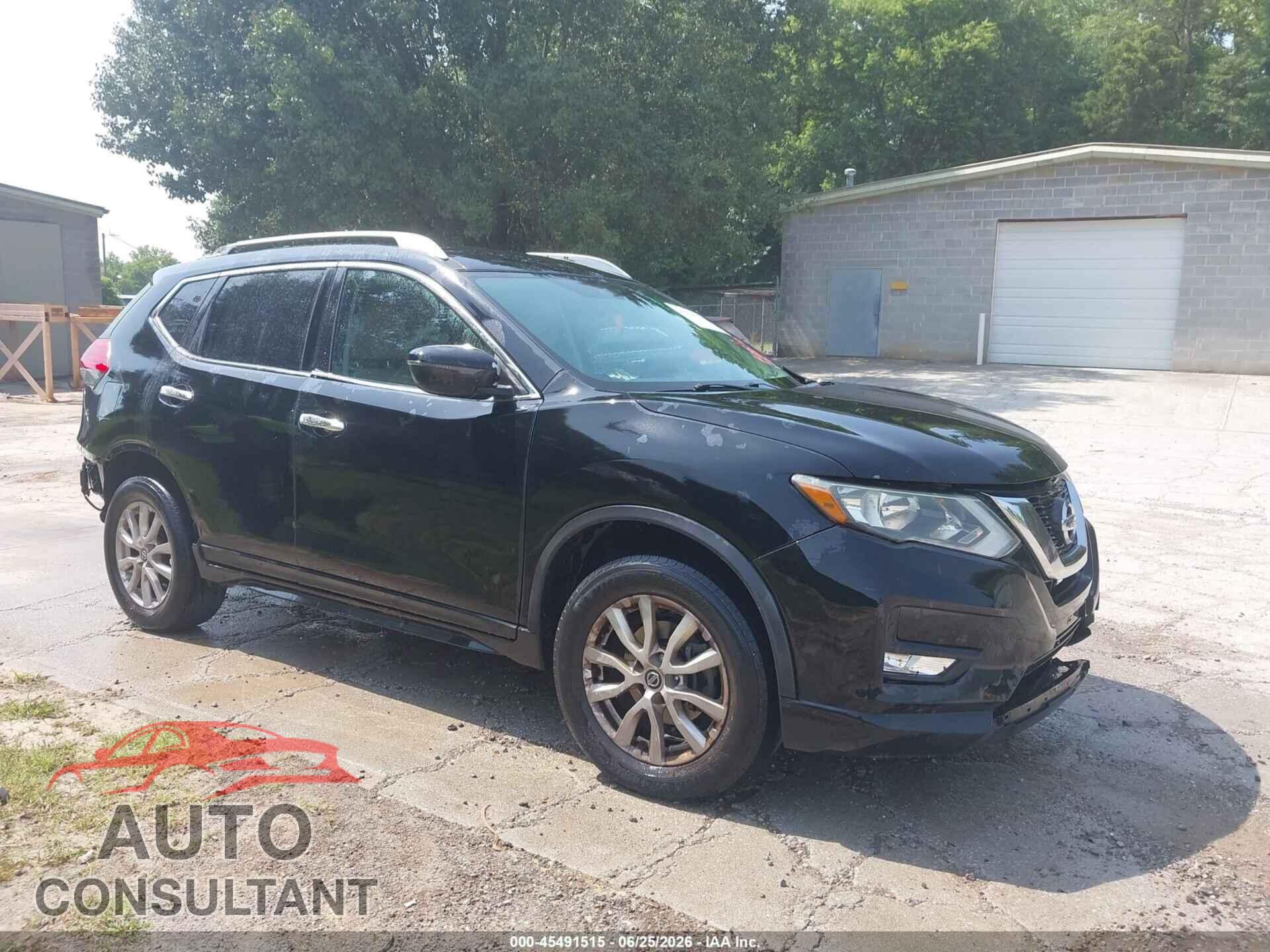 NISSAN ROGUE 2017 - KNMAT2MV4HP519245