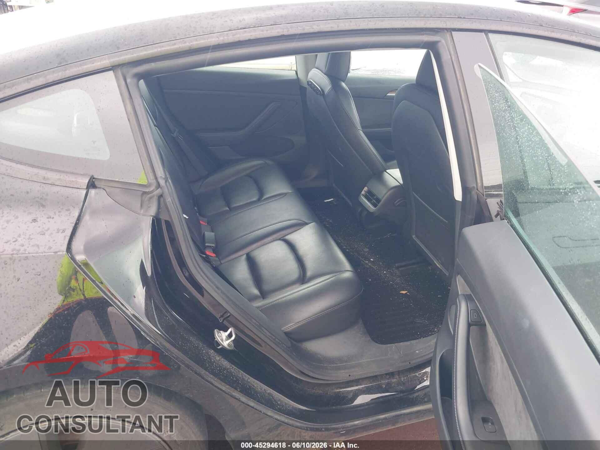 TESLA MODEL 3 2021 - 5YJ3E1EA1MF058048