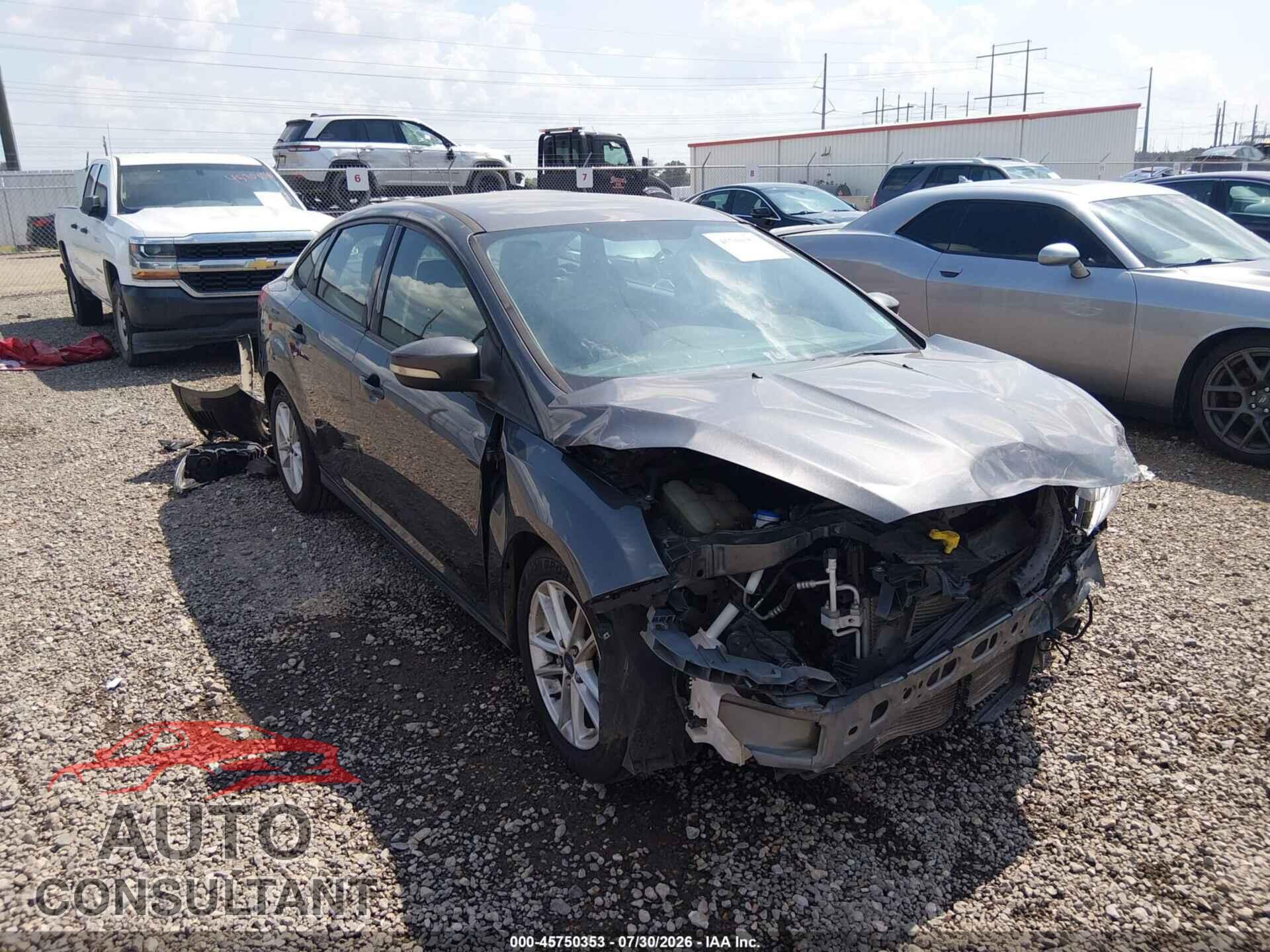 FORD FOCUS 2017 - 1FADP3F27HL251797