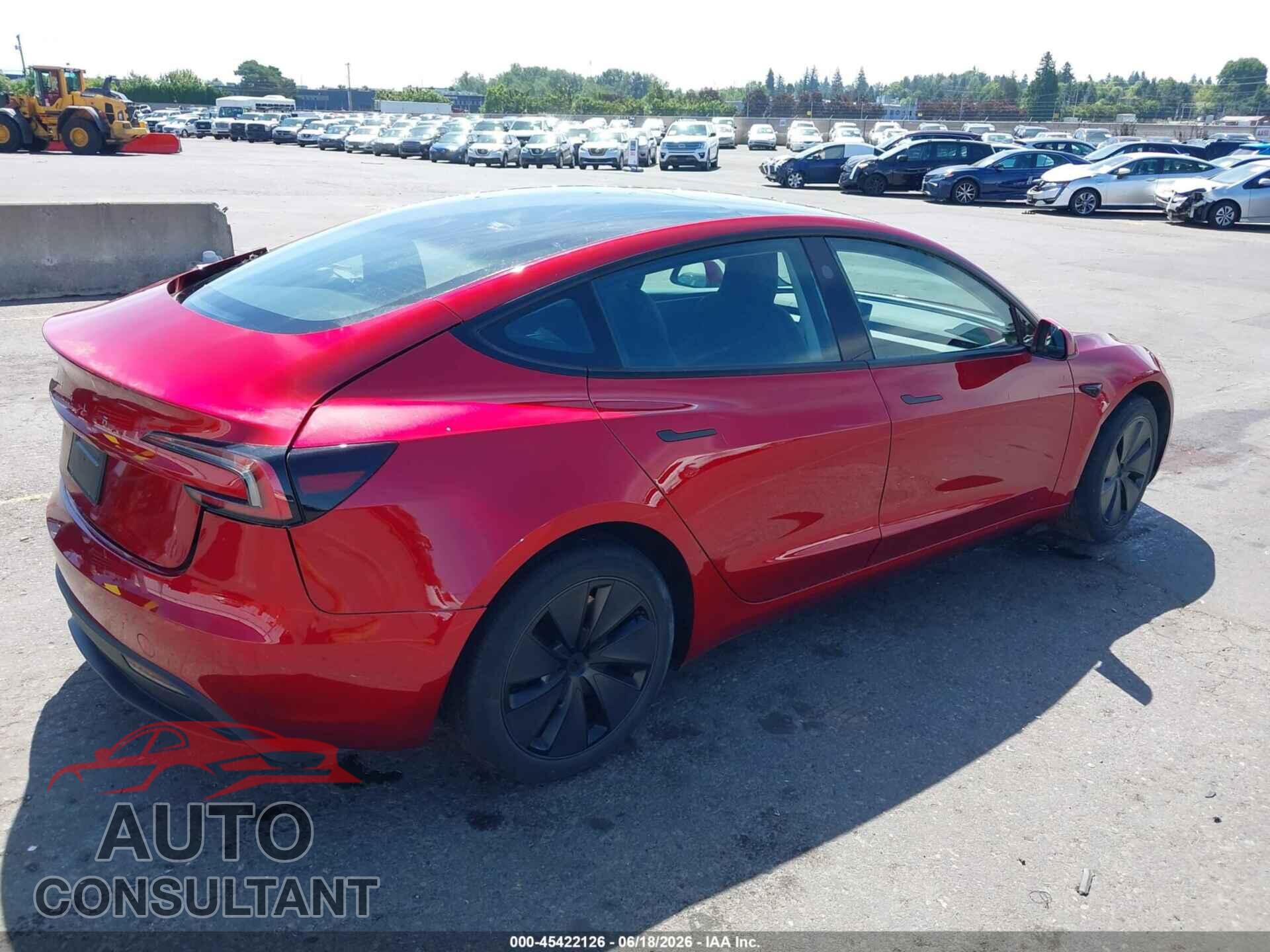 TESLA MODEL 3 2024 - 5YJ3E1EA7RF726300