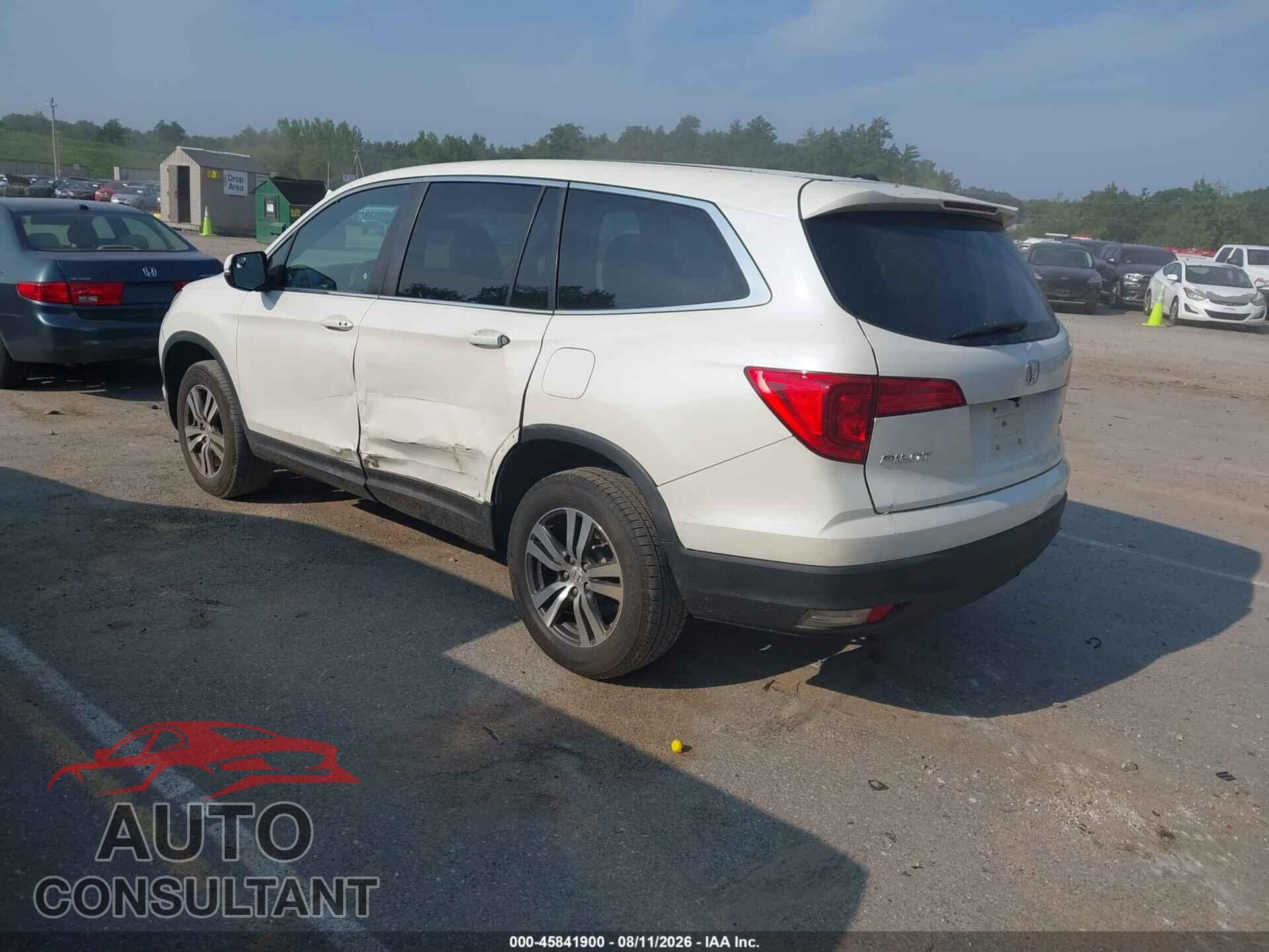 HONDA PILOT 2017 - 5FNYF6H30HB008793