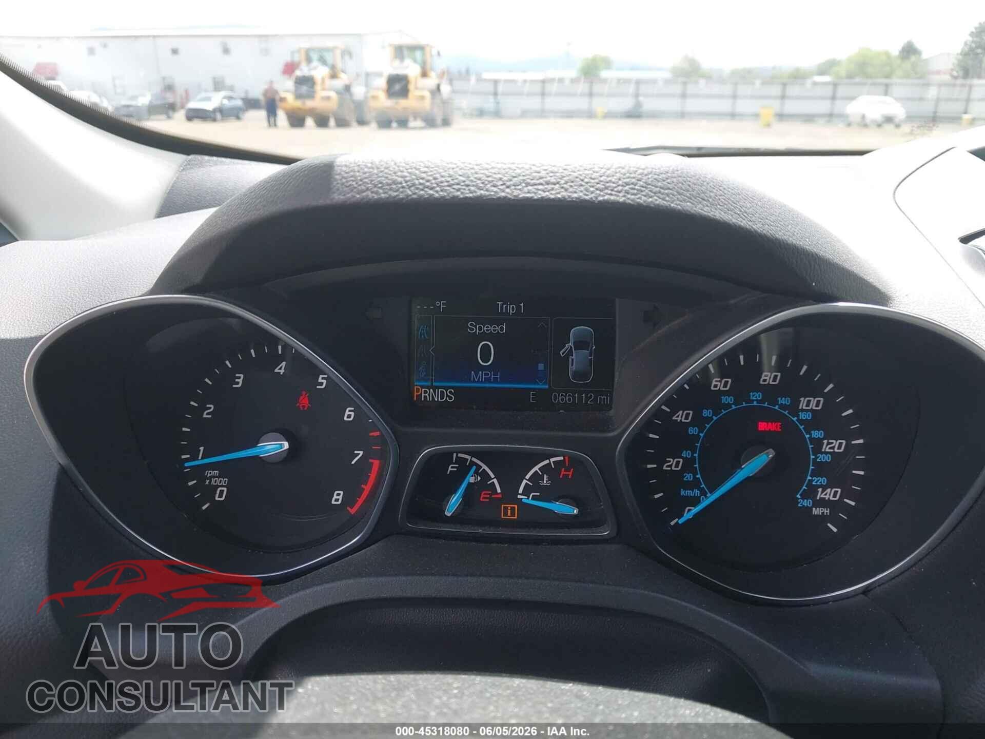 FORD ESCAPE 2016 - 1FMCU0G77GUB08375
