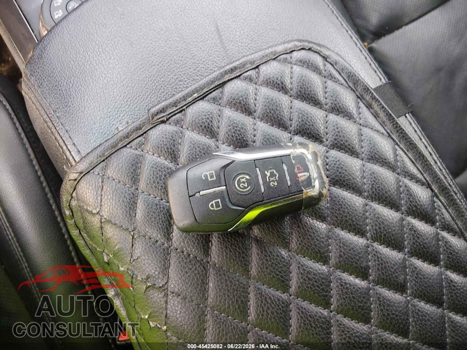 FORD EXPLORER 2016 - 1FM5K8F86GGA32105