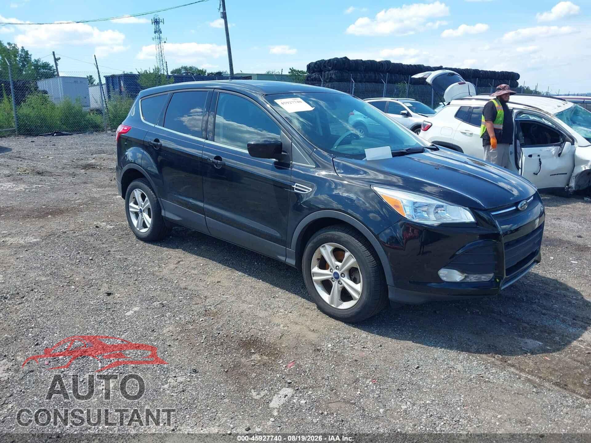 FORD ESCAPE 2016 - 1FMCU9G96GUC45281
