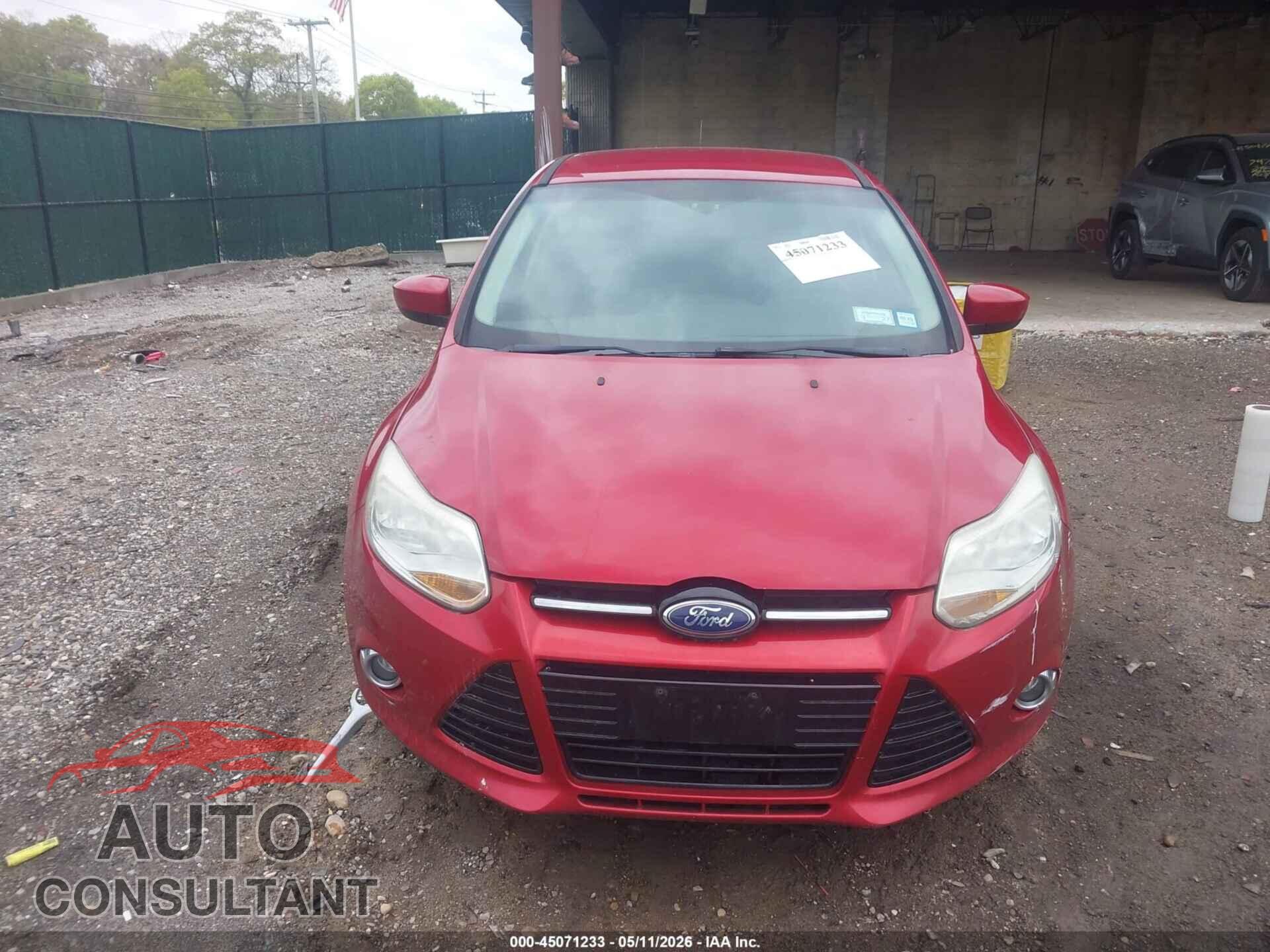 FORD FOCUS 2012 - 1FAHP3F27CL320546
