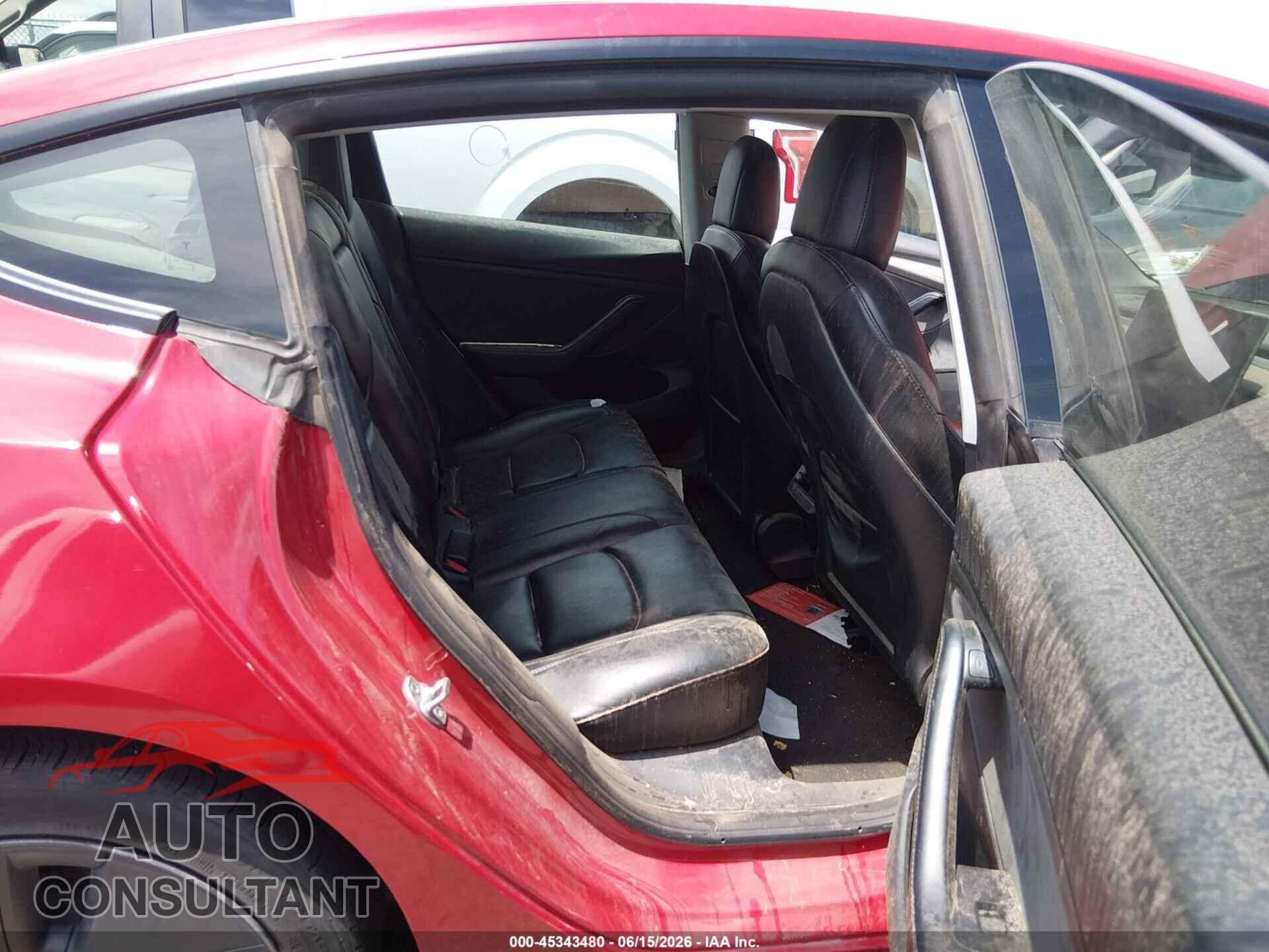 TESLA MODEL 3 2022 - 5YJ3E1EA2NF190656