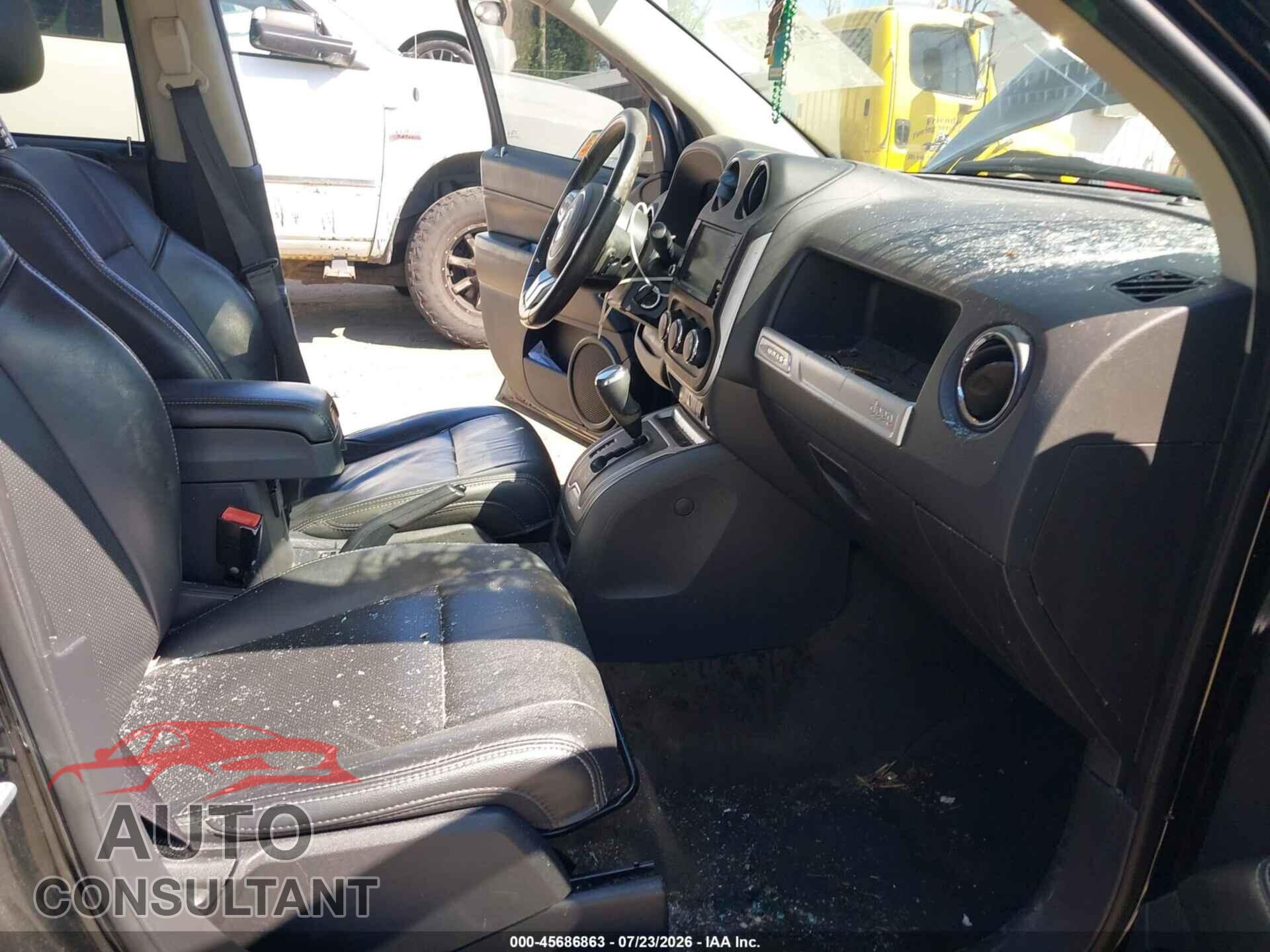 JEEP COMPASS 2017 - 1C4NJDEB4HD176512