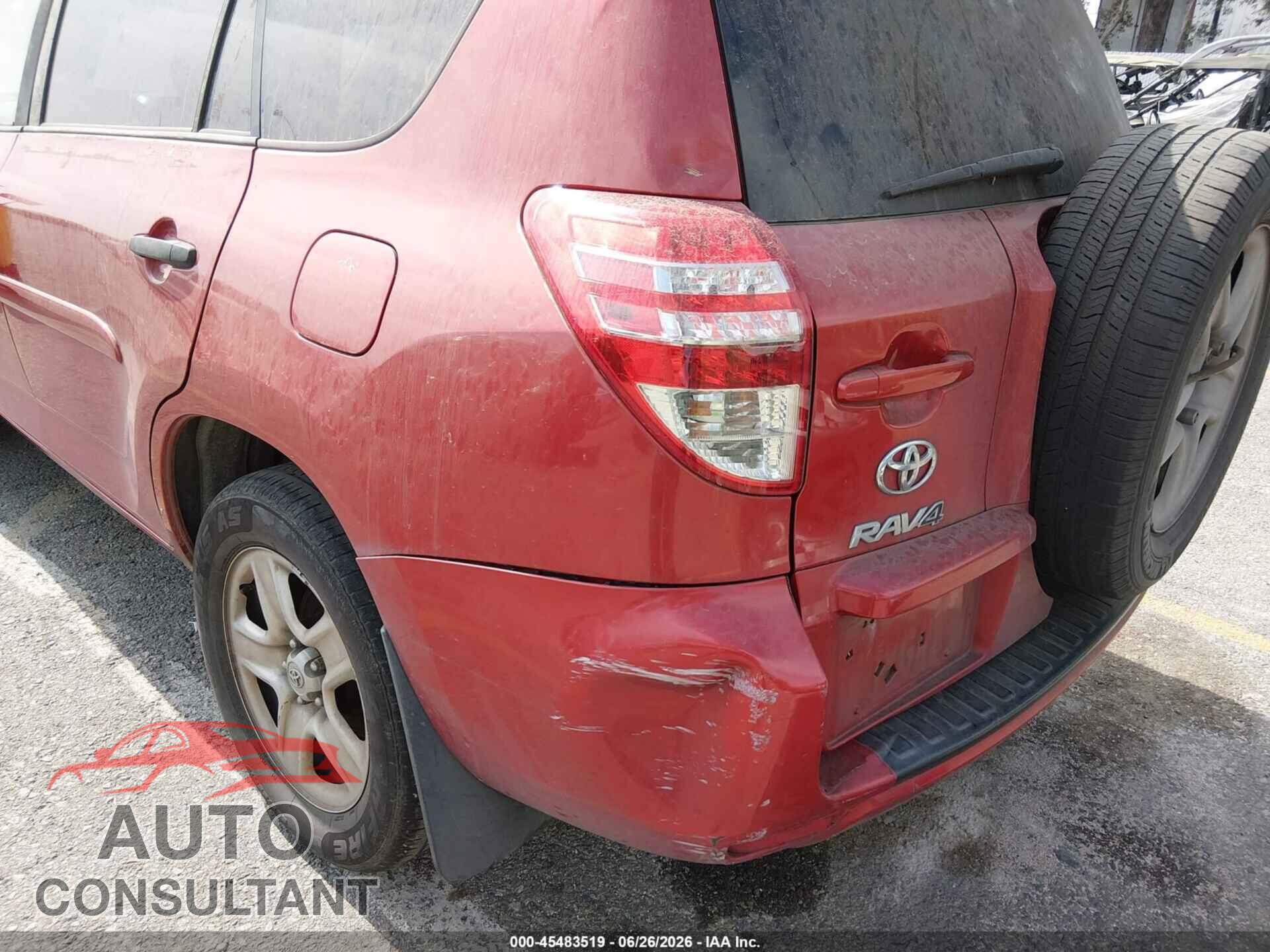 TOYOTA RAV4 2012 - JTMZF4DV4CD032157