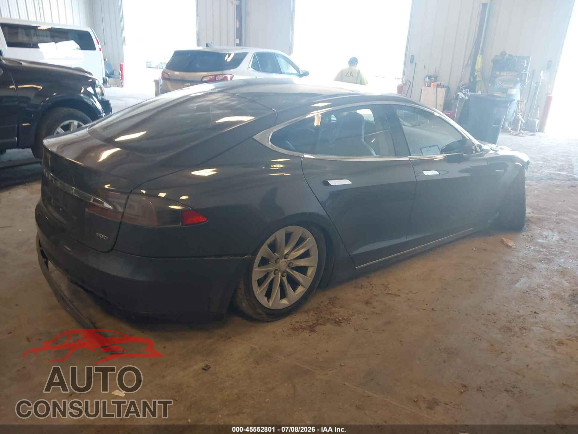 TESLA MODEL S 2016 - 5YJSA1E29GF134586