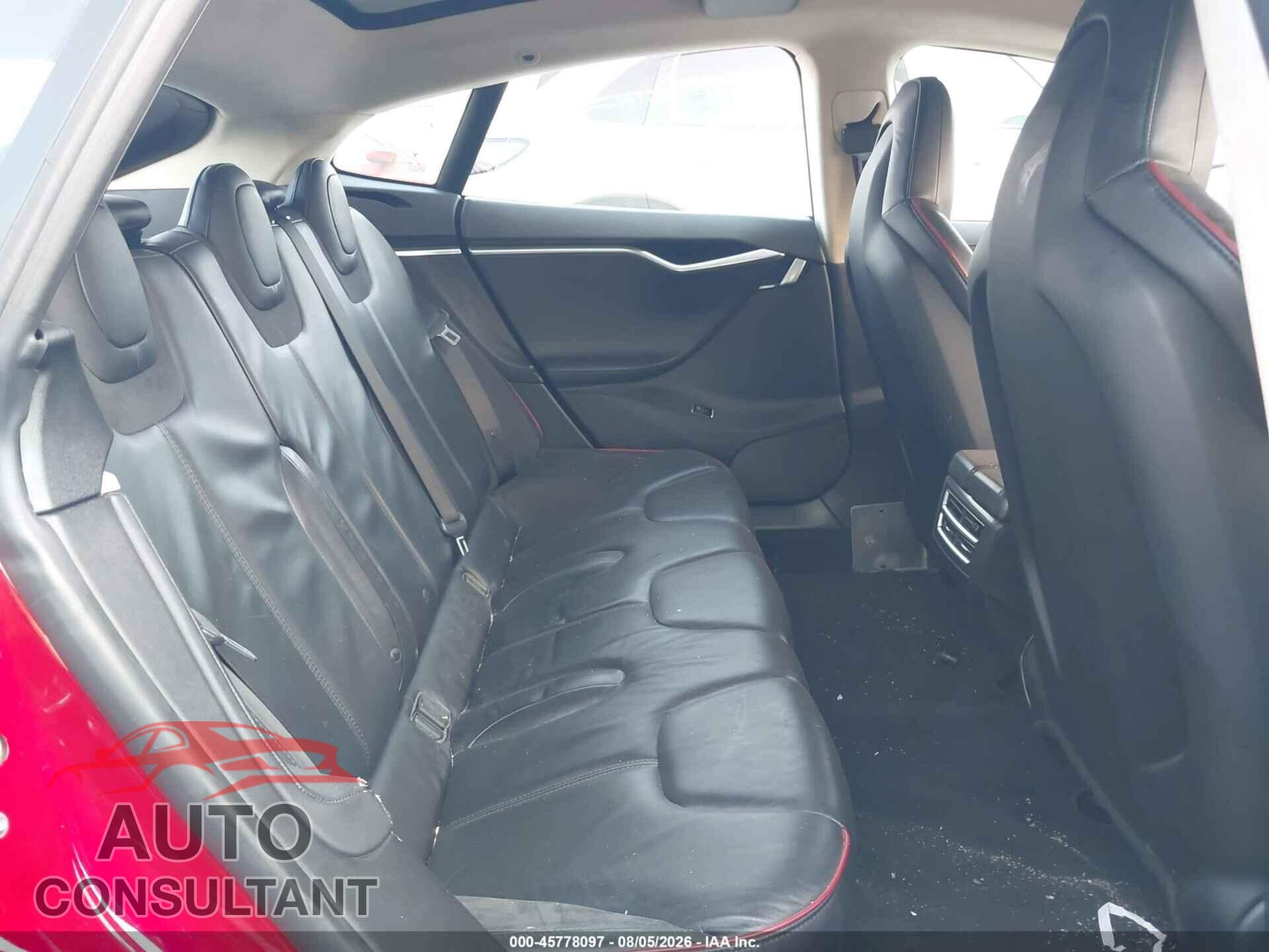 TESLA MODEL S 2013 - 5YJSA1DP6DFP15441