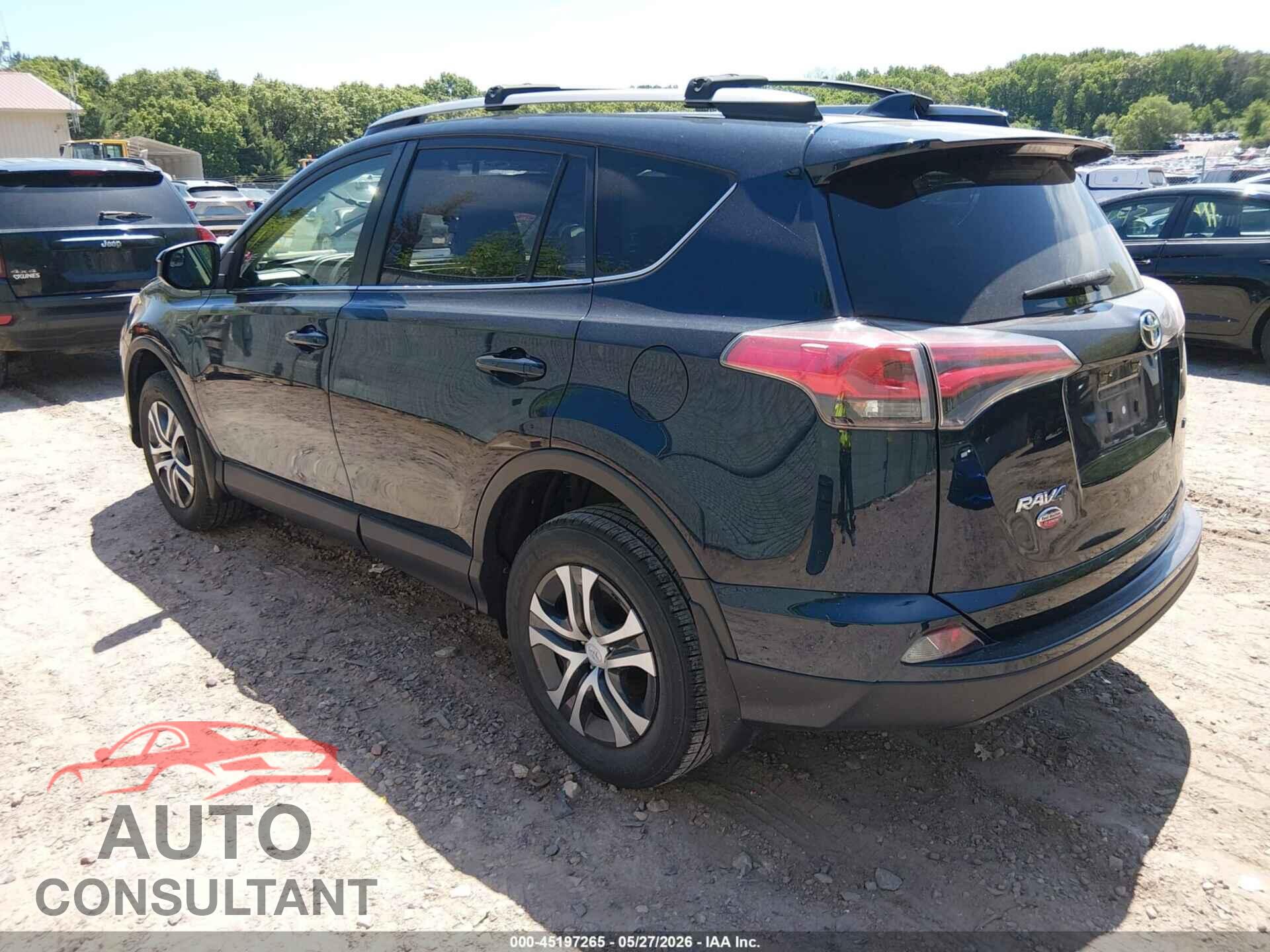 TOYOTA RAV4 2017 - JTMZFREV4HJ106908