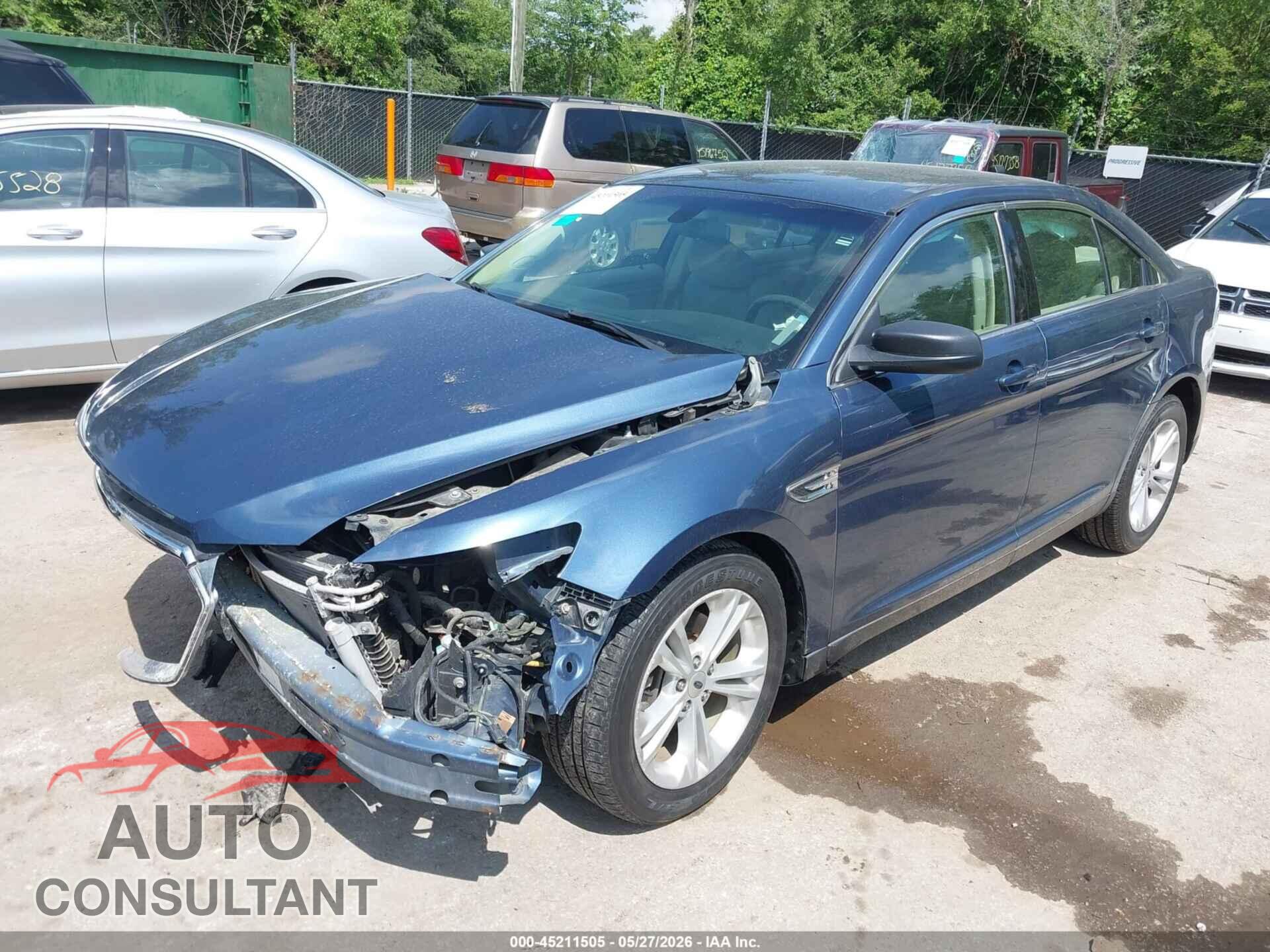 FORD TAURUS 2018 - 1FAHP2D87JG109239