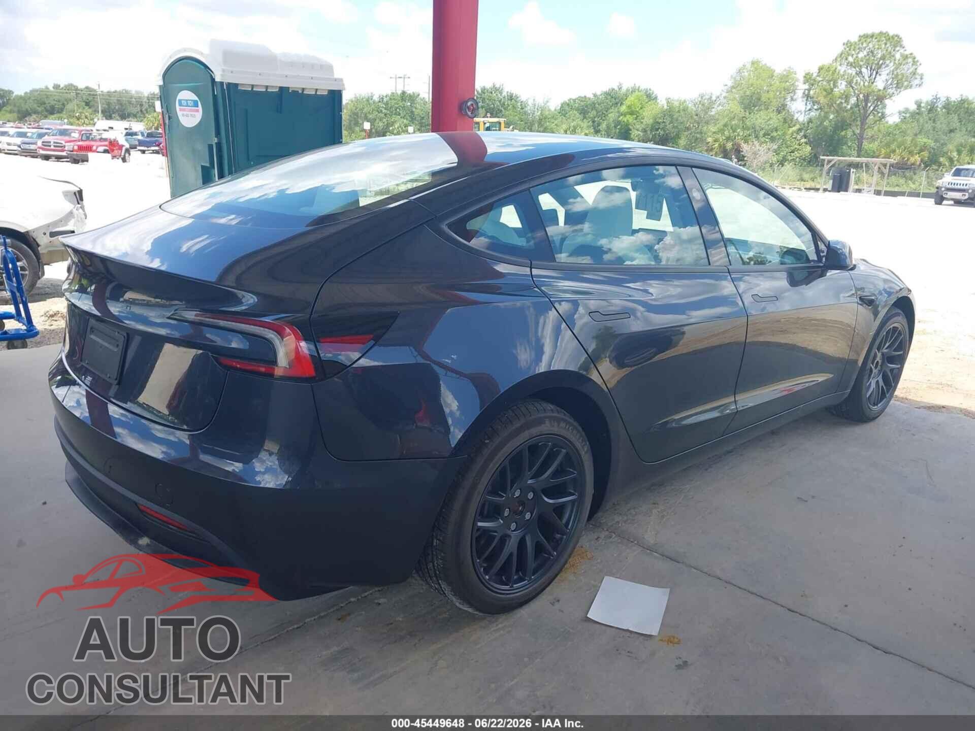 TESLA MODEL 3 2026 - 5YJ3E1EA7TF161229