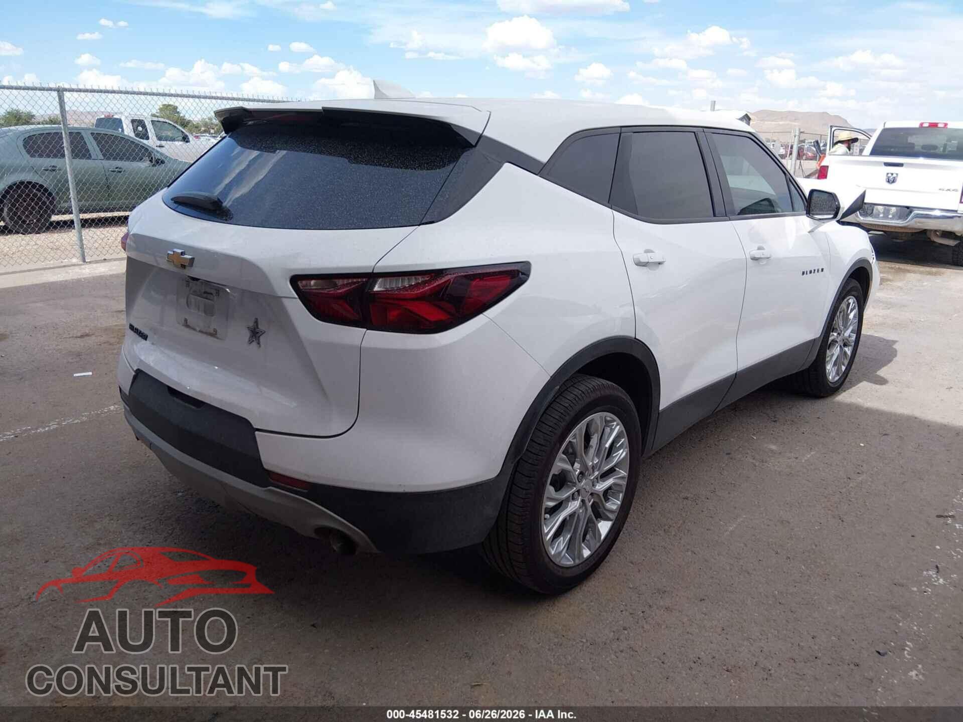 CHEVROLET BLAZER 2021 - 3GNKBCRS9MS570027