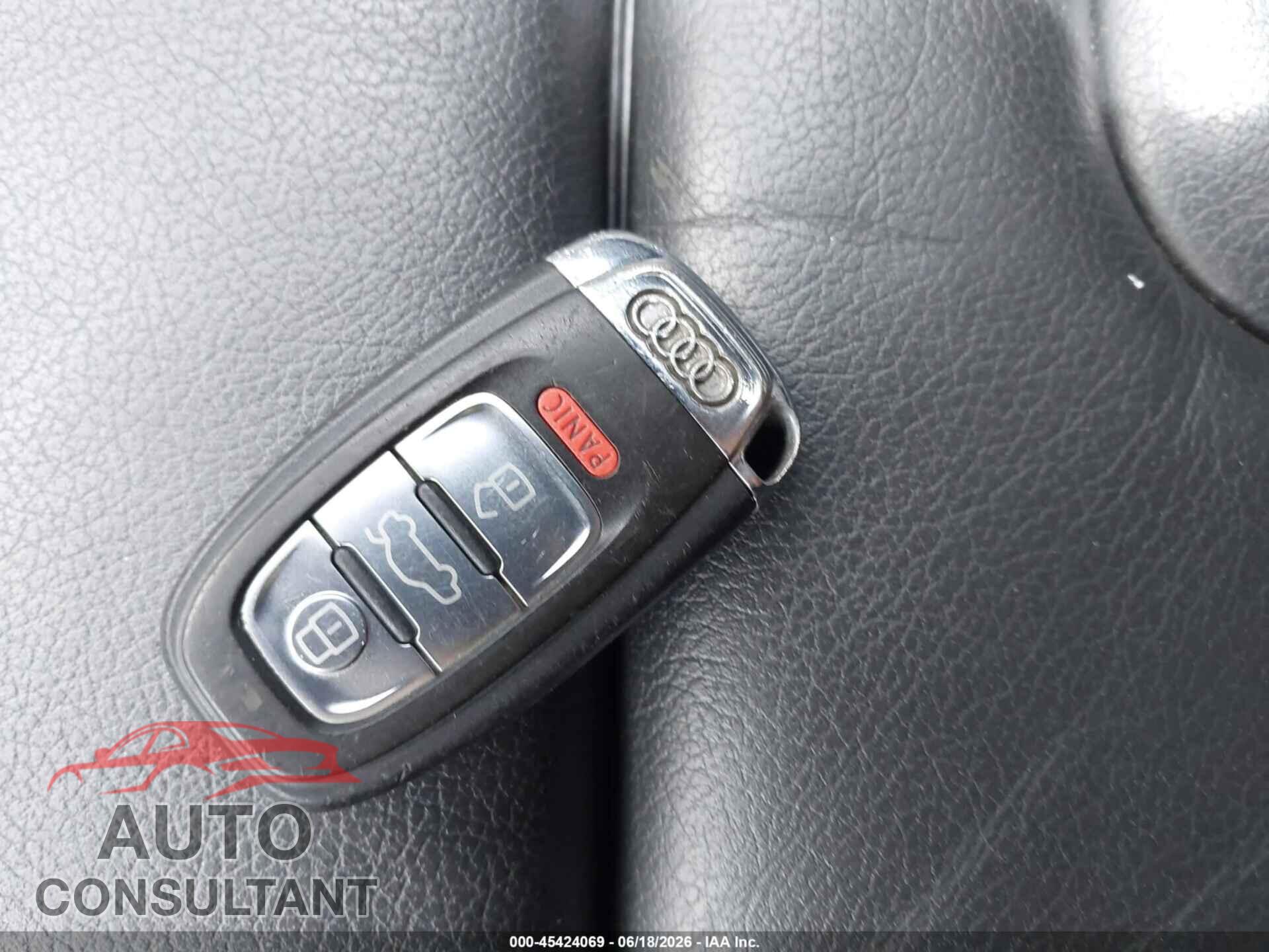 AUDI A4 2011 - WAUFFAFL1BN032247