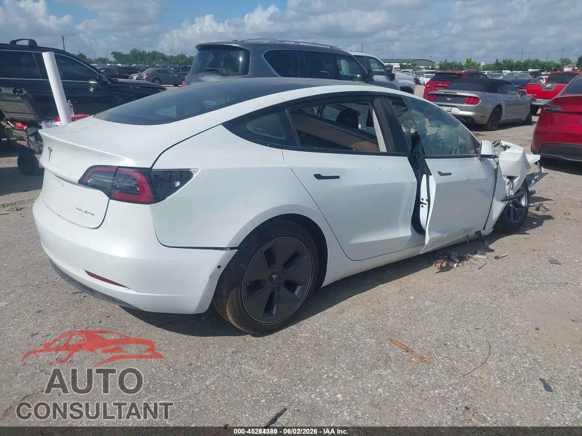 TESLA MODEL 3 2022 - 5YJ3E1EB0NF341082