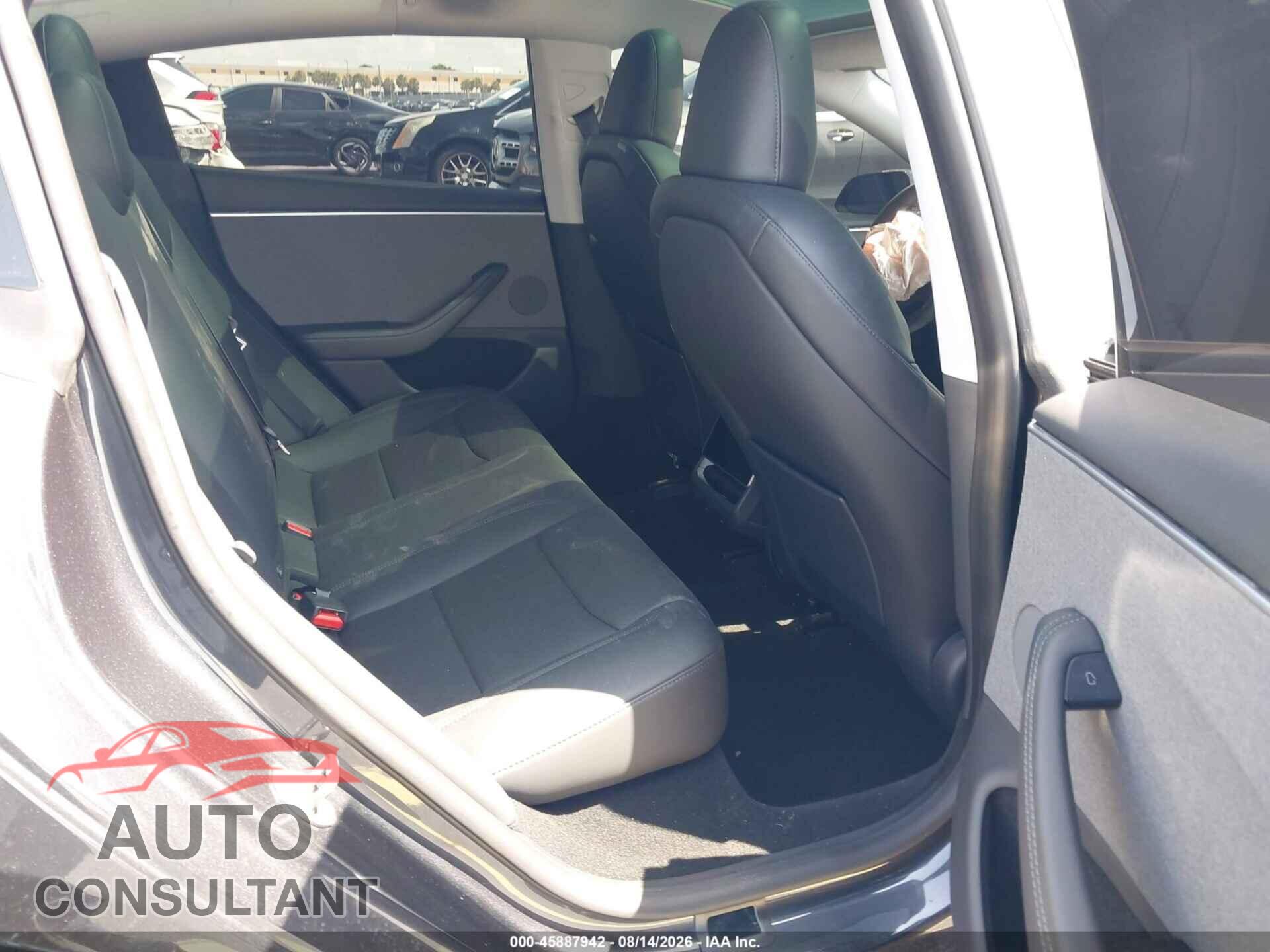TESLA MODEL 3 2024 - 5YJ3E1EA0RF763155