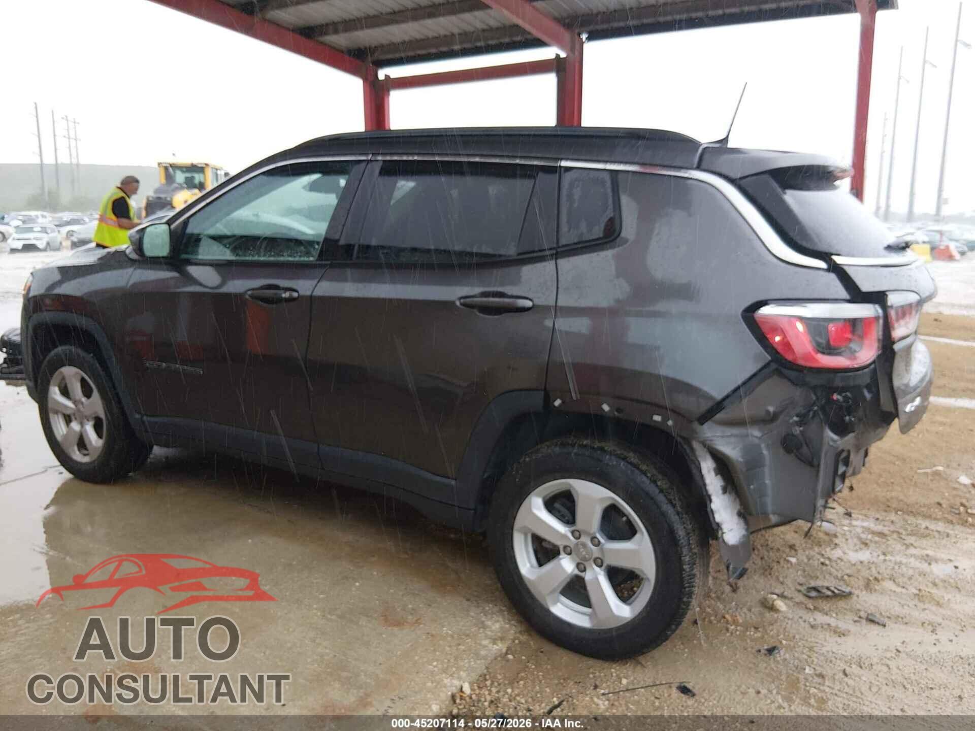 JEEP COMPASS 2019 - 3C4NJDBB4KT807183