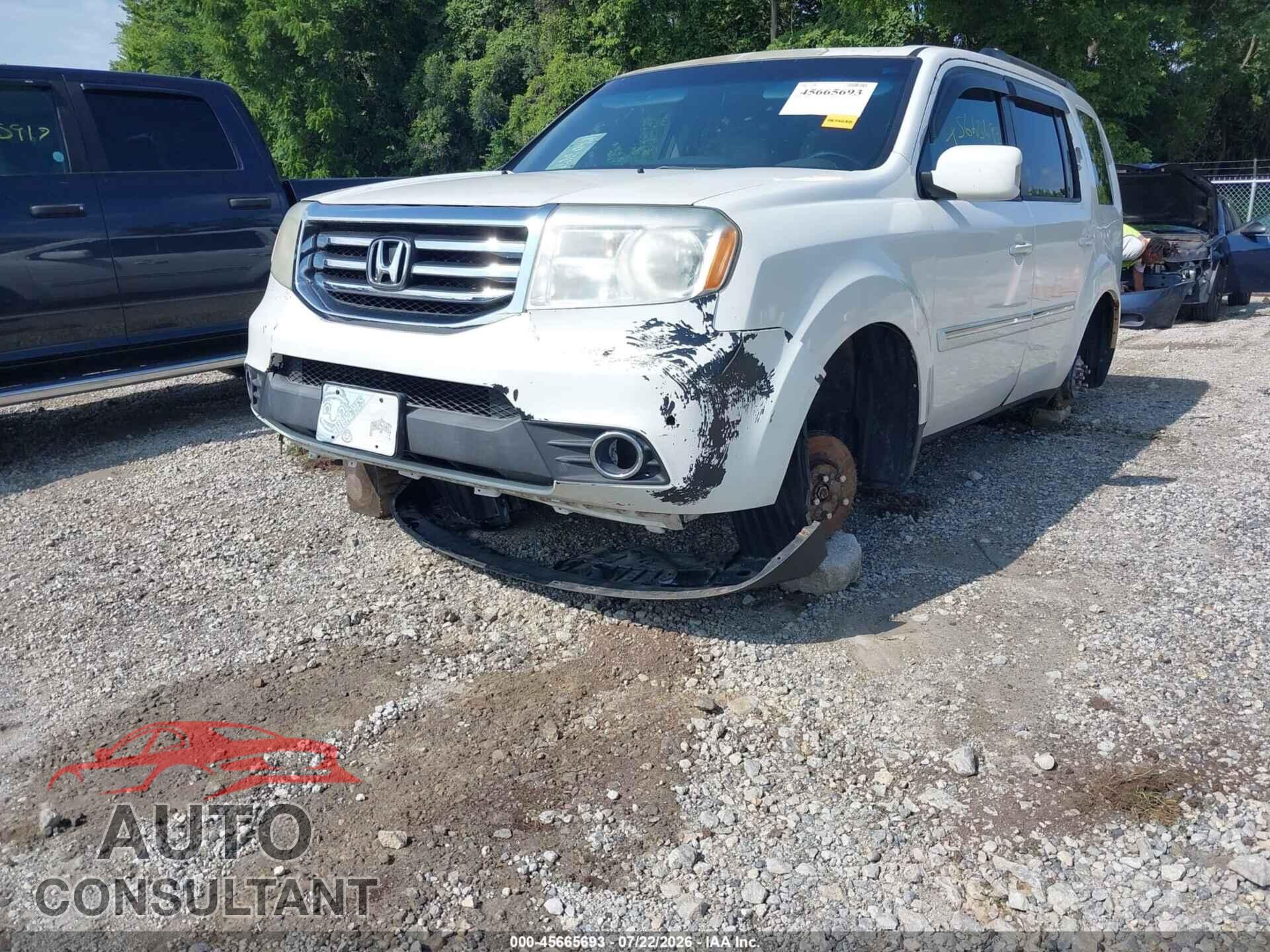 HONDA PILOT 2012 - 5FNYF4H90CB018175