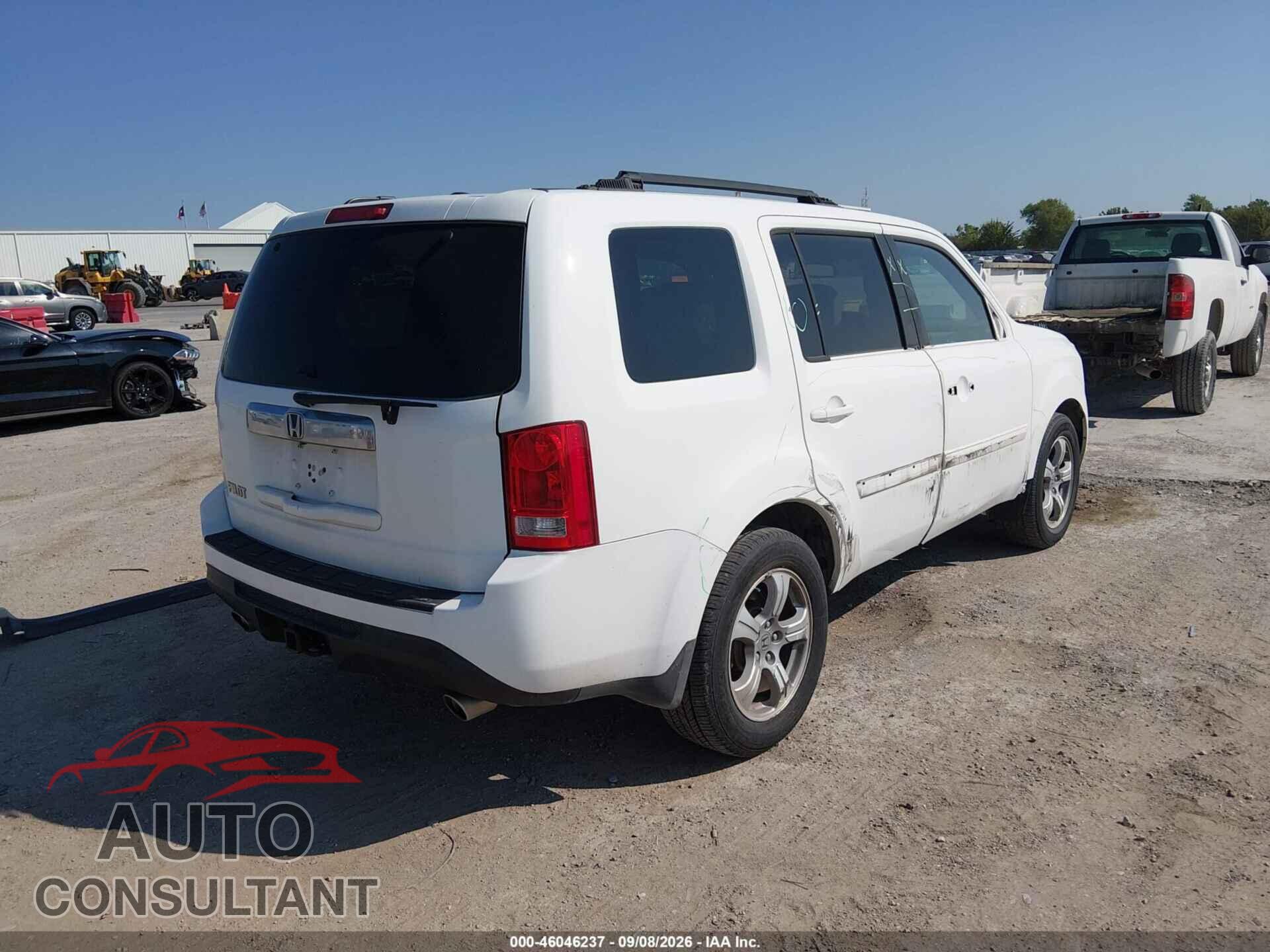 HONDA PILOT 2014 - 5FNYF3H63EB011594