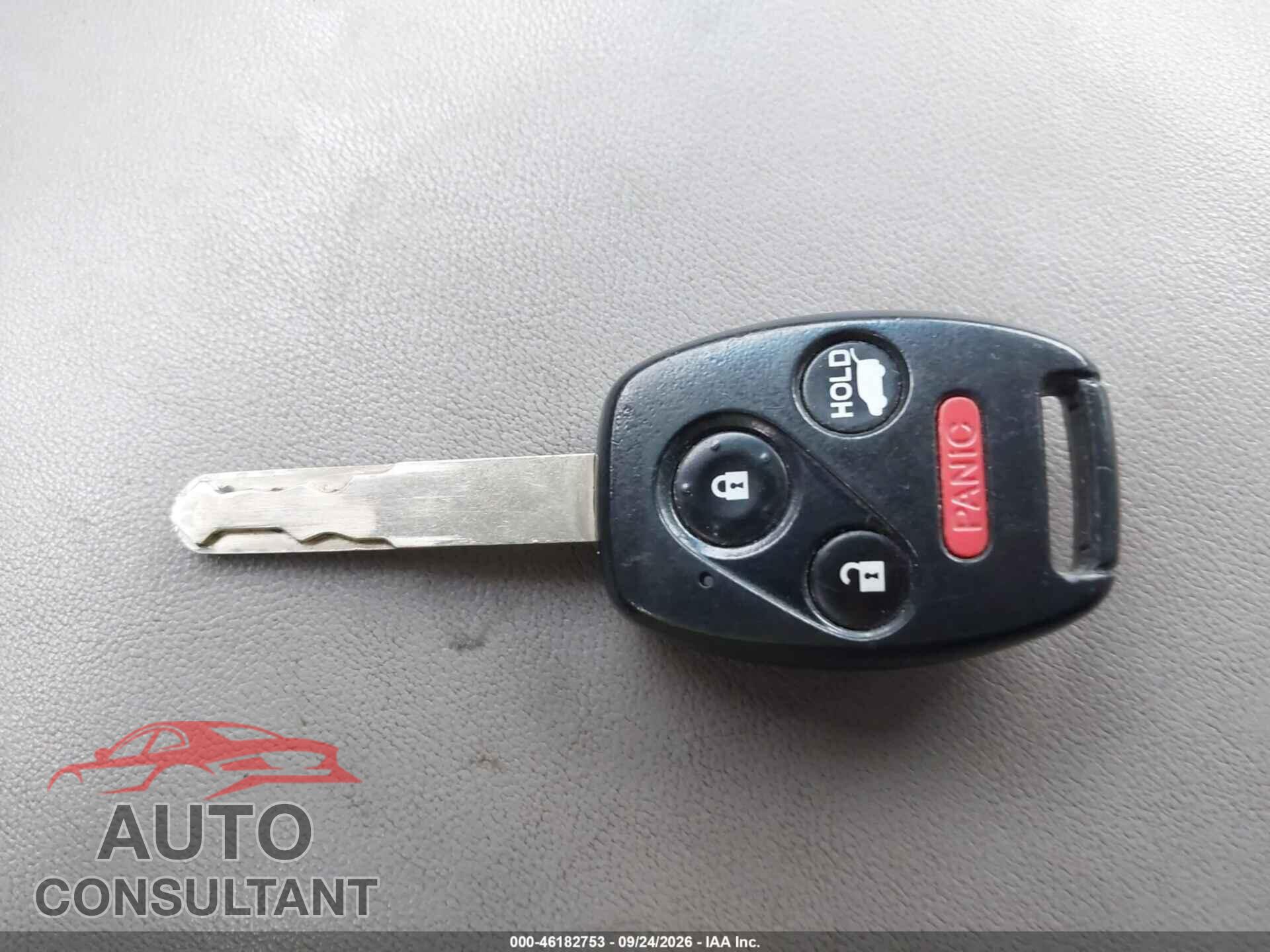 HONDA PILOT 2013 - 5FNYF4H52DB045795